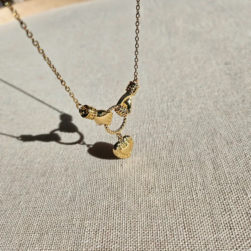 Edwardian/Victorian Hands Old Money Heirloom Ornate Heart Charm Necklace 17-20″