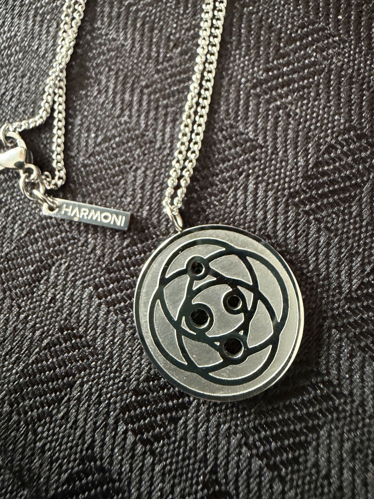 Authentic Harmoni Button Disc Pendant Necklace – Silver Finish