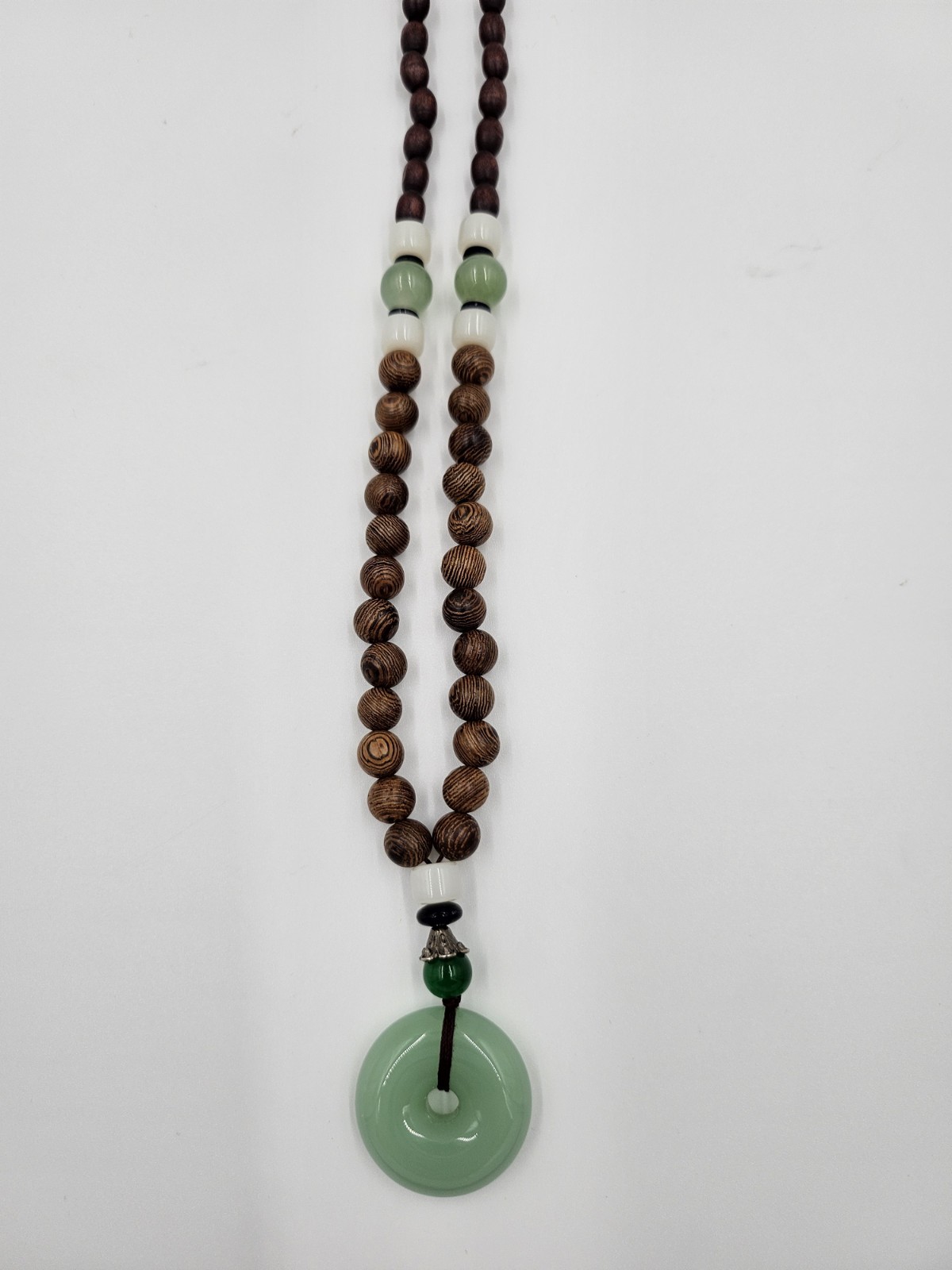 New Vintage Nepal Long Buddhist Mala Wood Beaded Pendant Necklace Ethnic Style
