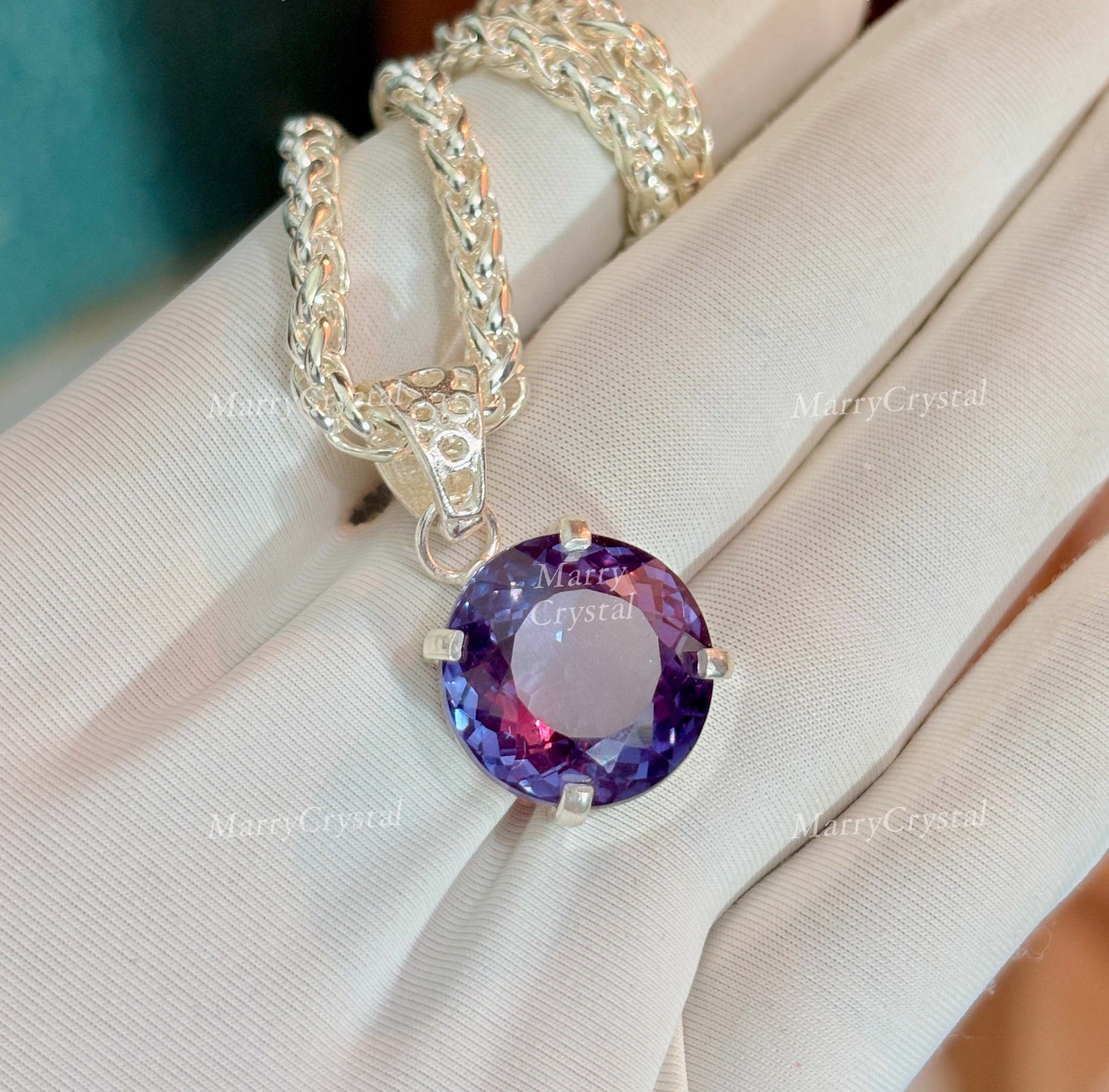 30 Ct Lab Grown Color Change Alexandrite Pendant Garman Silver Loose Gemstone