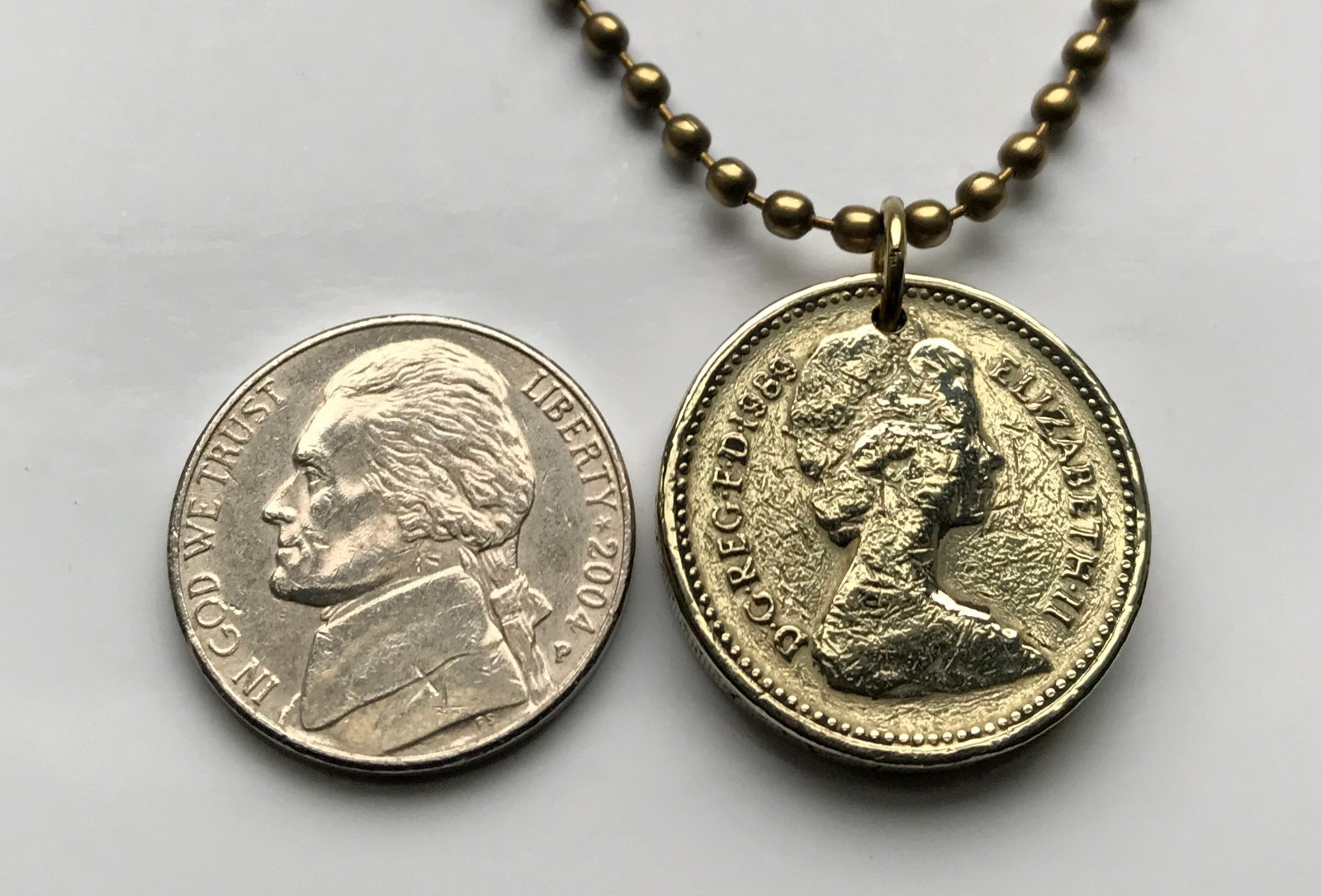 1984 Scotland UK British 1 Pound coin pendant Scottish thistle Edinburgh n002395