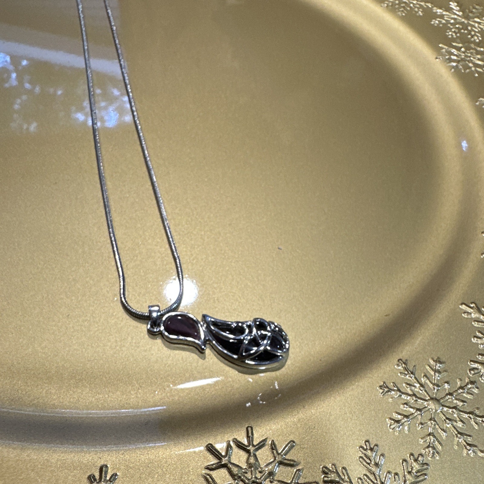 Gold Tone Snake Chain Necklace Teardrop Charm Pendant Signed Lobster