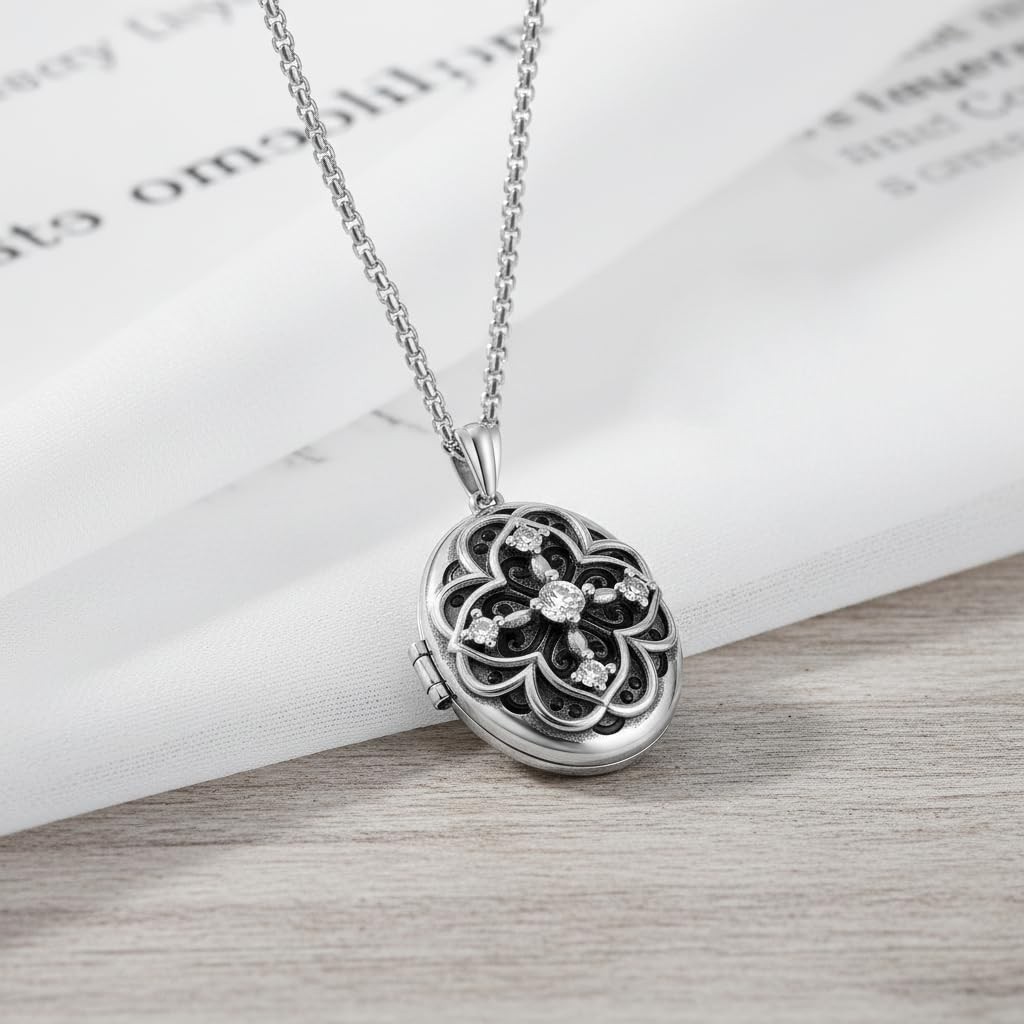 925 Sterling Silver Heart Dog Paw Locket Necklace,That Holds Pictures Persona…