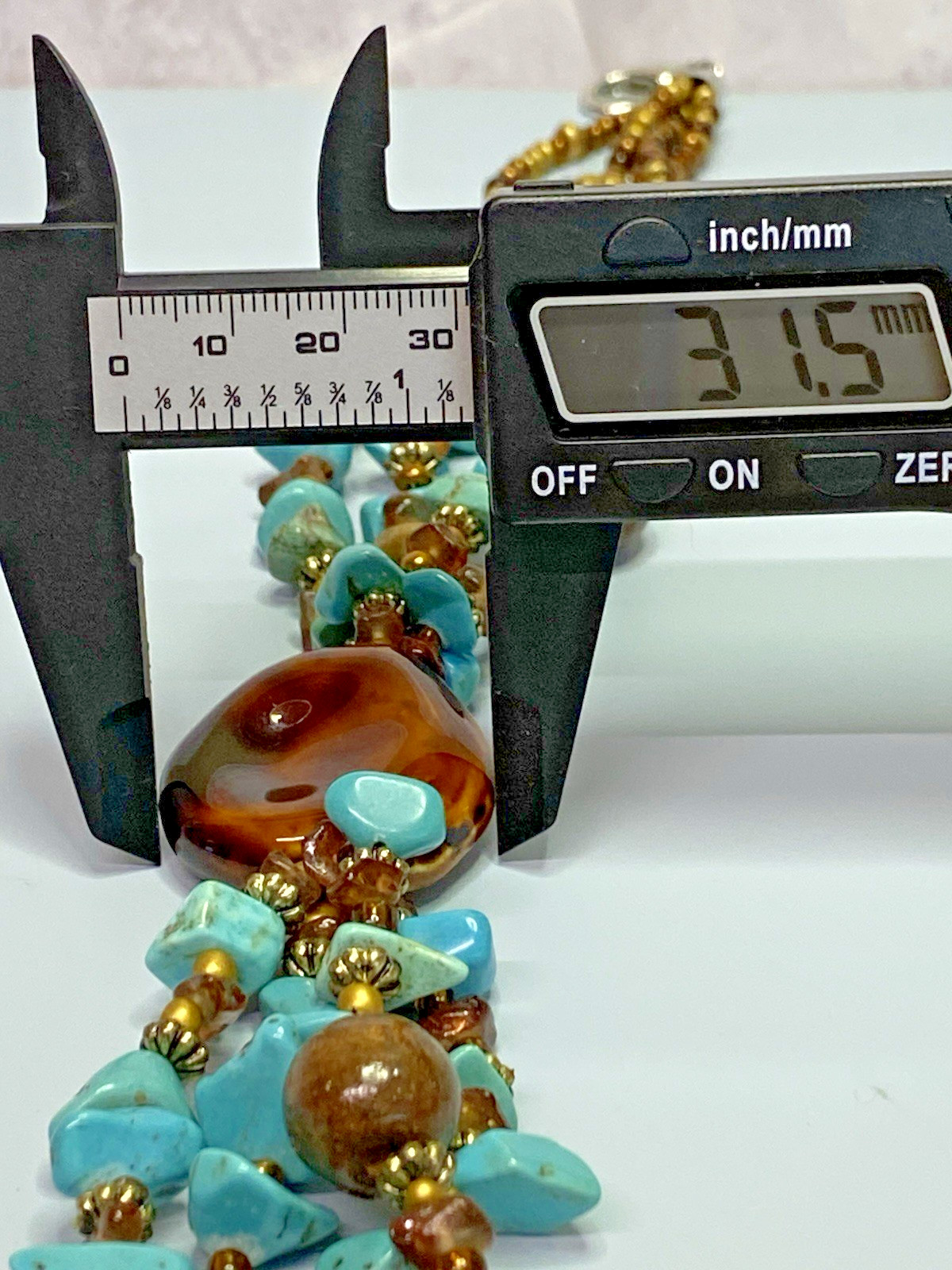 CYNTHIA GALE Turquoise Chip Multi-Strand Choker w/ Tortoise-Look Pendant 16–20in