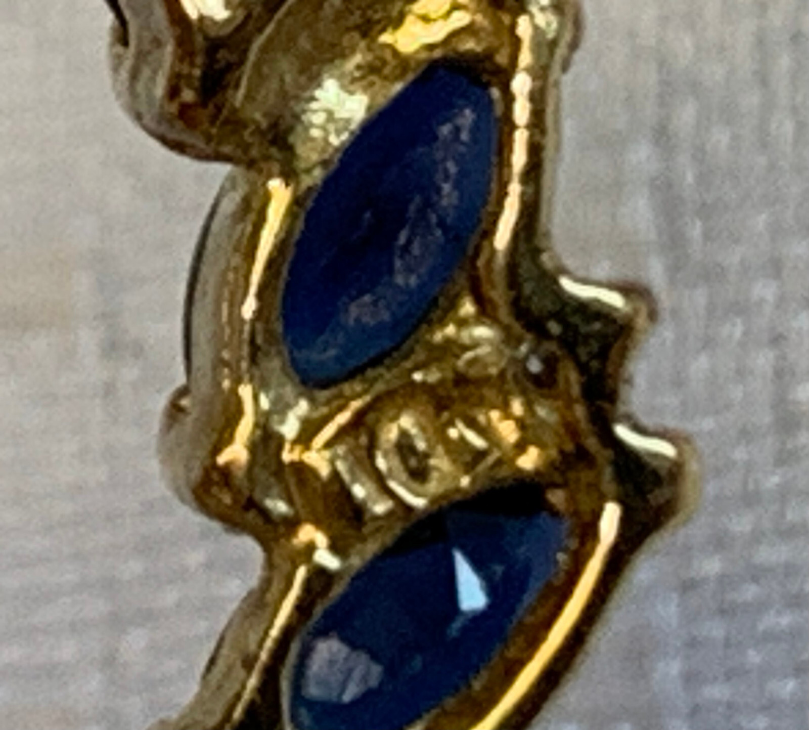 10K Yellow Gold Heart Pendant 1.87g Fine Jewelry Sapphire Color Stones *READ*