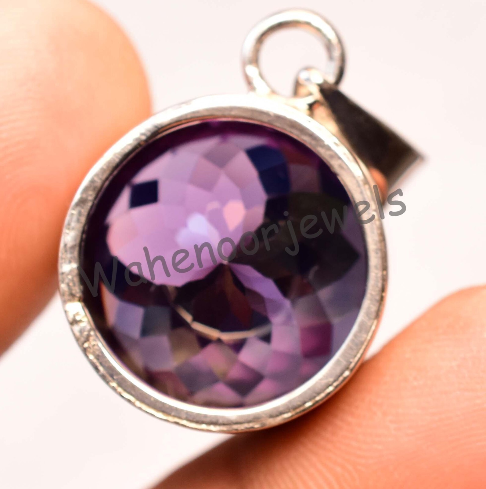 Natural Color Change Alexandrite 18MM Round 925 Sterling Silver Pendant Stunning