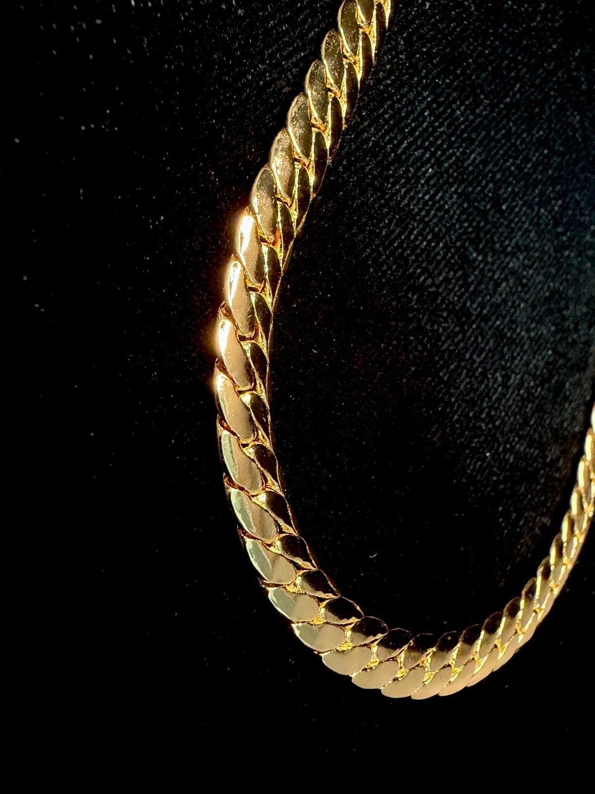 Miami Cuban 30in 6MM 14K Gold Filled Necklace W/Box Lock. BRAND NEW