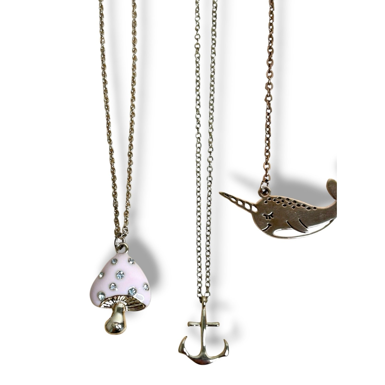 Gold Tones Necklaces Mixed Lot Feminine Fun Various Tones and Lengths Fun Mix