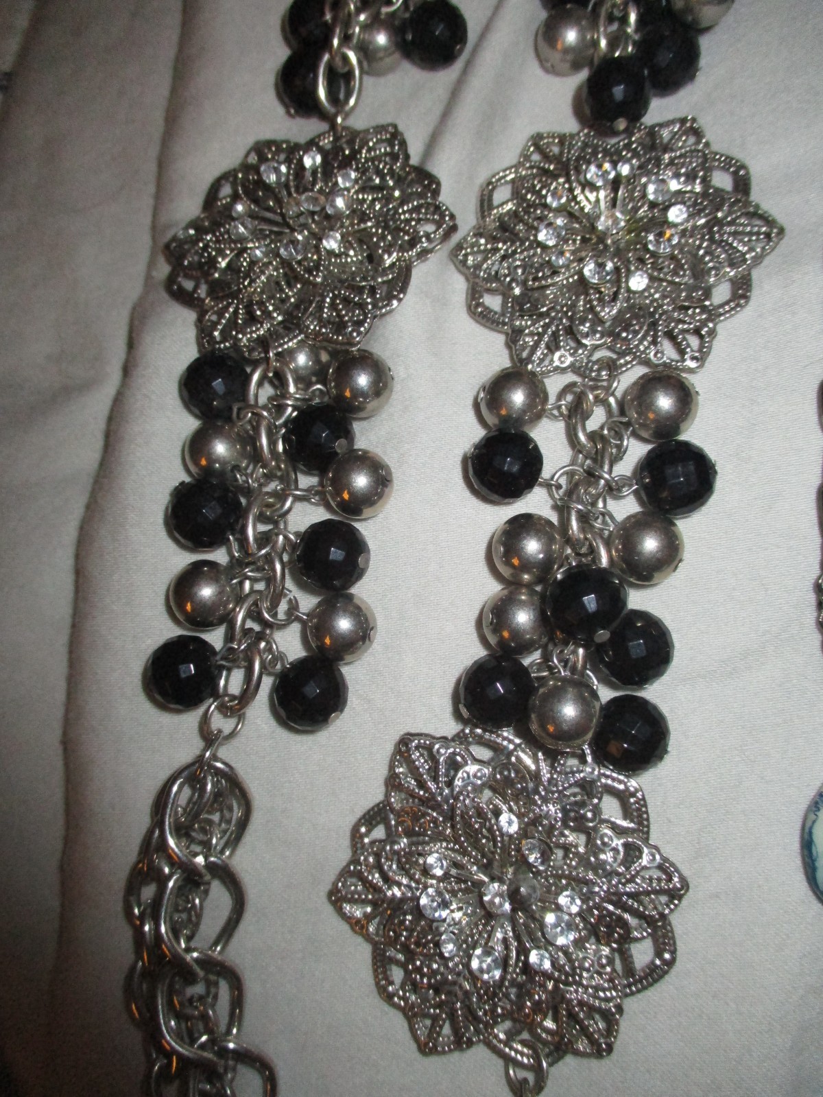 Lot of 6 Necklaces 5 Long 1 Short Various Makers Some Unmarked Nice Quality