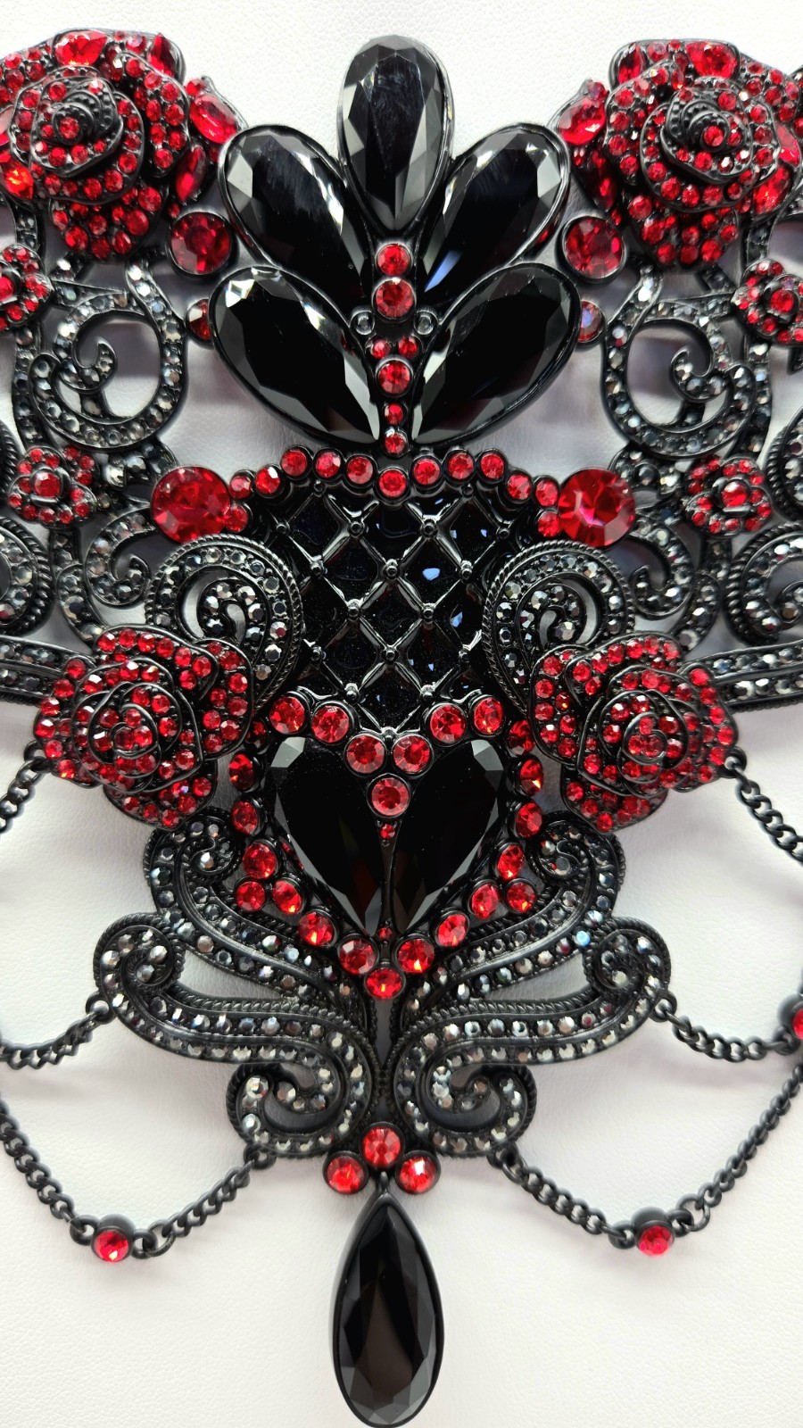Heidi Daus Love and Roses Victorian Gothic Jewelry Set Swarovski Crystals NIB