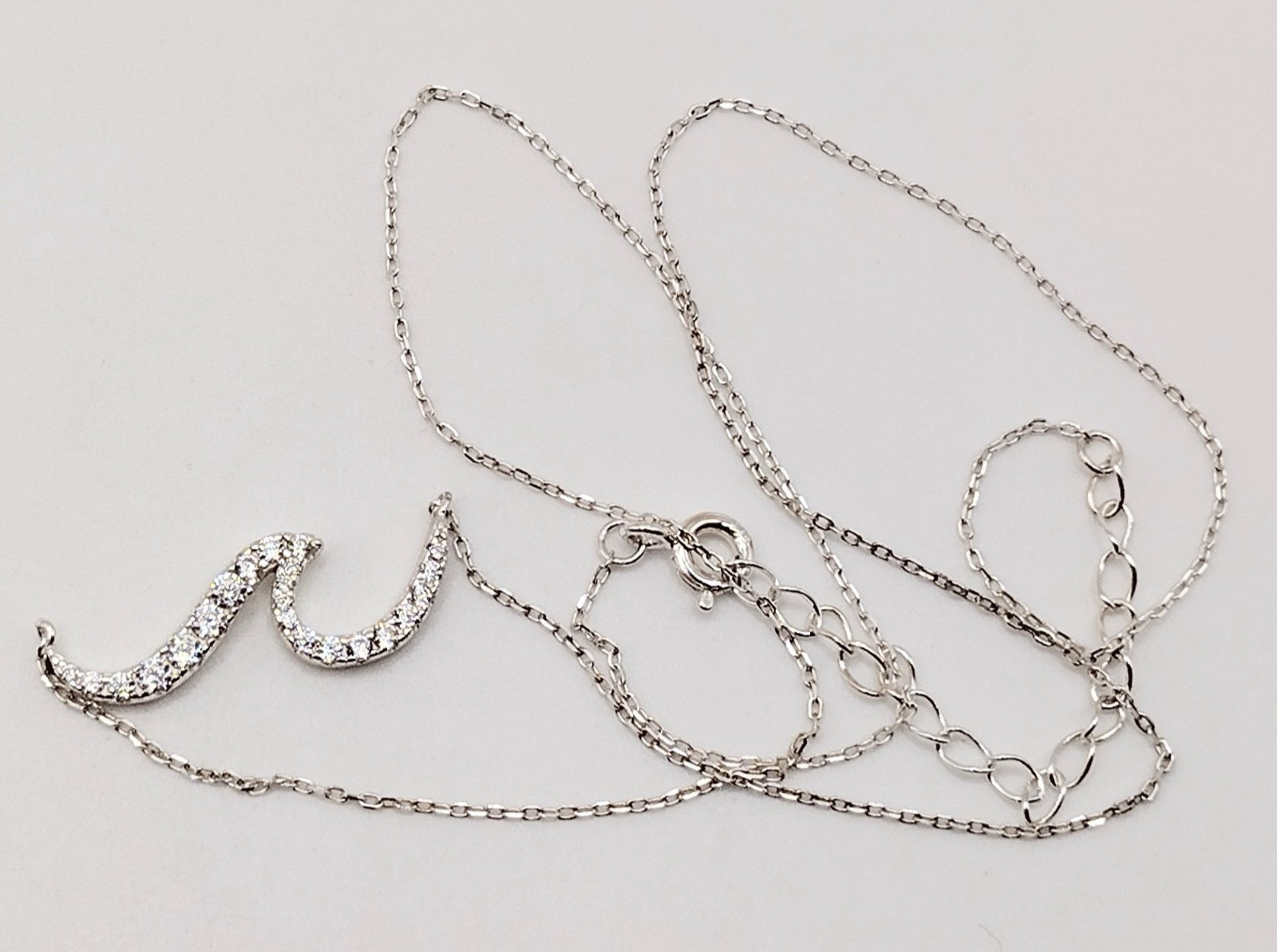 LA 925 Sterling Silver Pave CZ Ocean Wave Station Necklace Curved Bar Pendant 2G