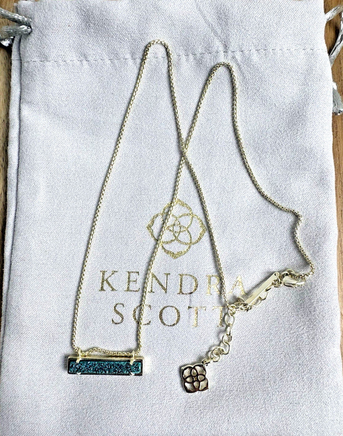 Kendra Scott Leanor Necklace Teal Green Drusy Gold Tone Bar Pendant Excellent