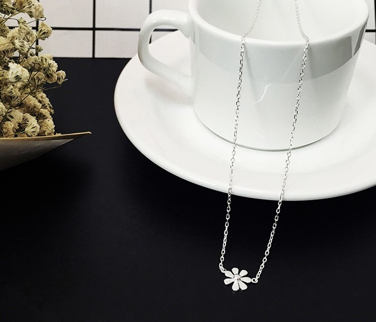 Rose Gold Silver Elegant Daisy Pendant Jewelry Stainless Steel Necklace Gift PE8