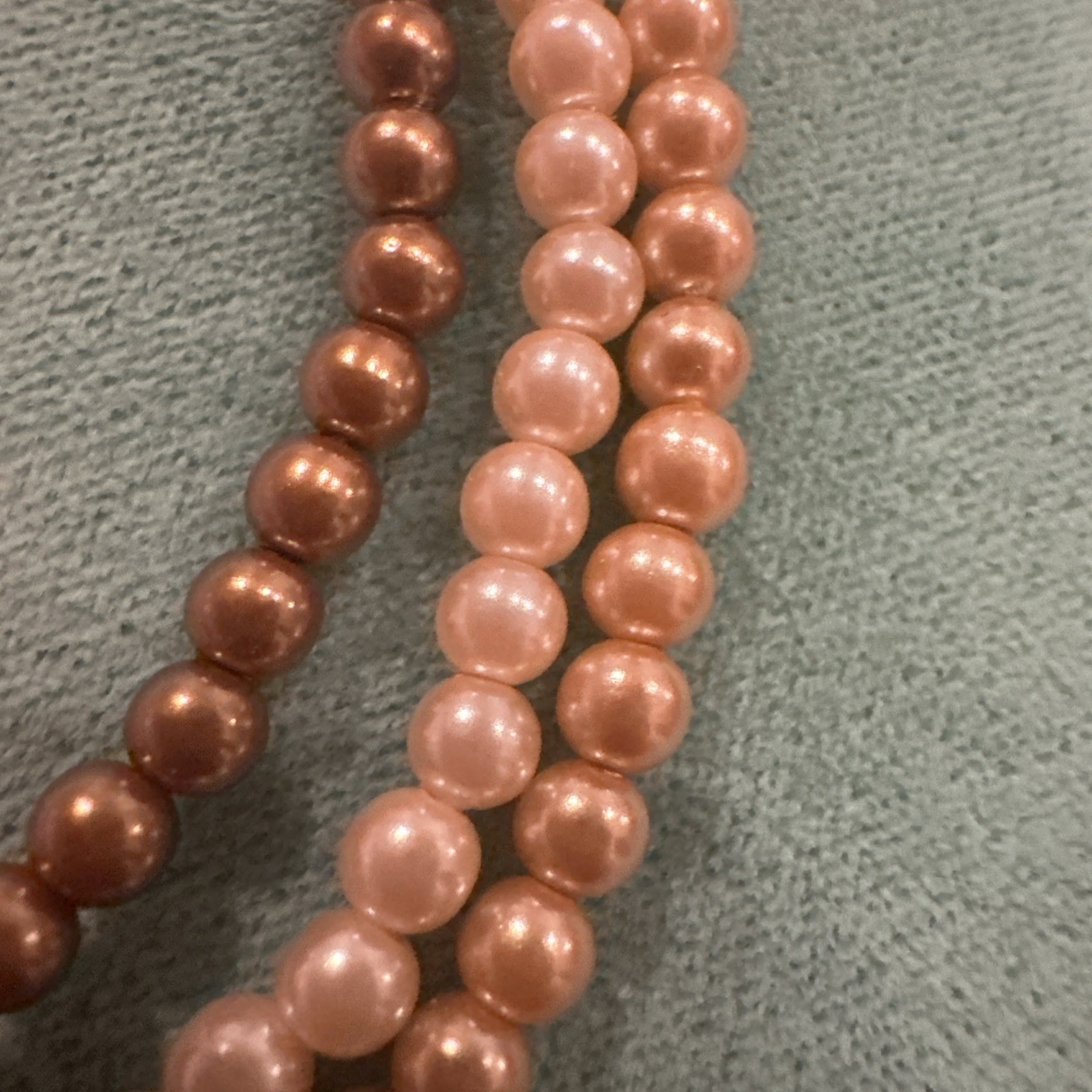 V Beautiful 18 Inches Pearl Necklace In 3 Colors for Women Fashion Jewelry