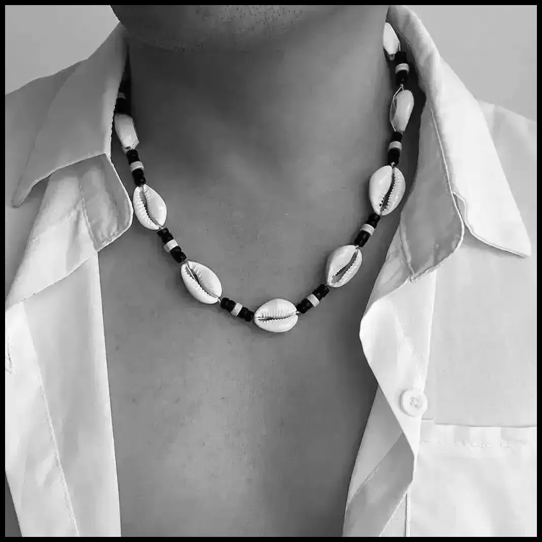 Bohemian Scallop Wood Bead Choker Necklace for Men Retro Adjustable Short