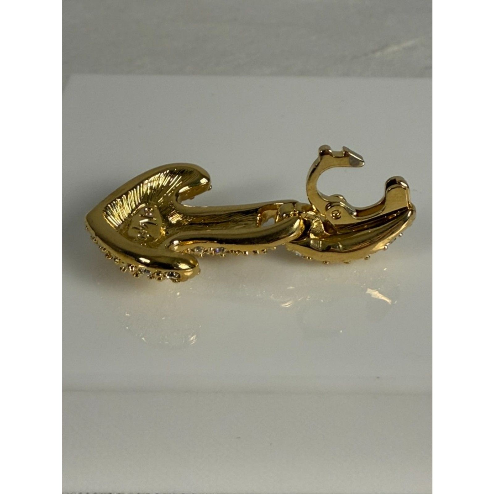 NWT Napier Gold Tone Crystal Articulated Anchor Necklace Removable Pendant 16″