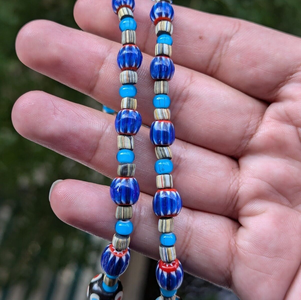 MixGlass Chevron & whiteHeart with EyesGlass Beaded Necklace