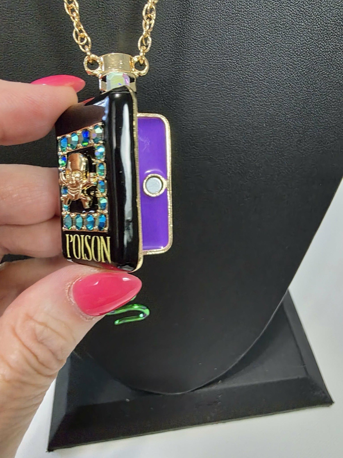 Halloween Betsey Johnson Long Pendant Poison Bottle Necklace Locket Snake NWT