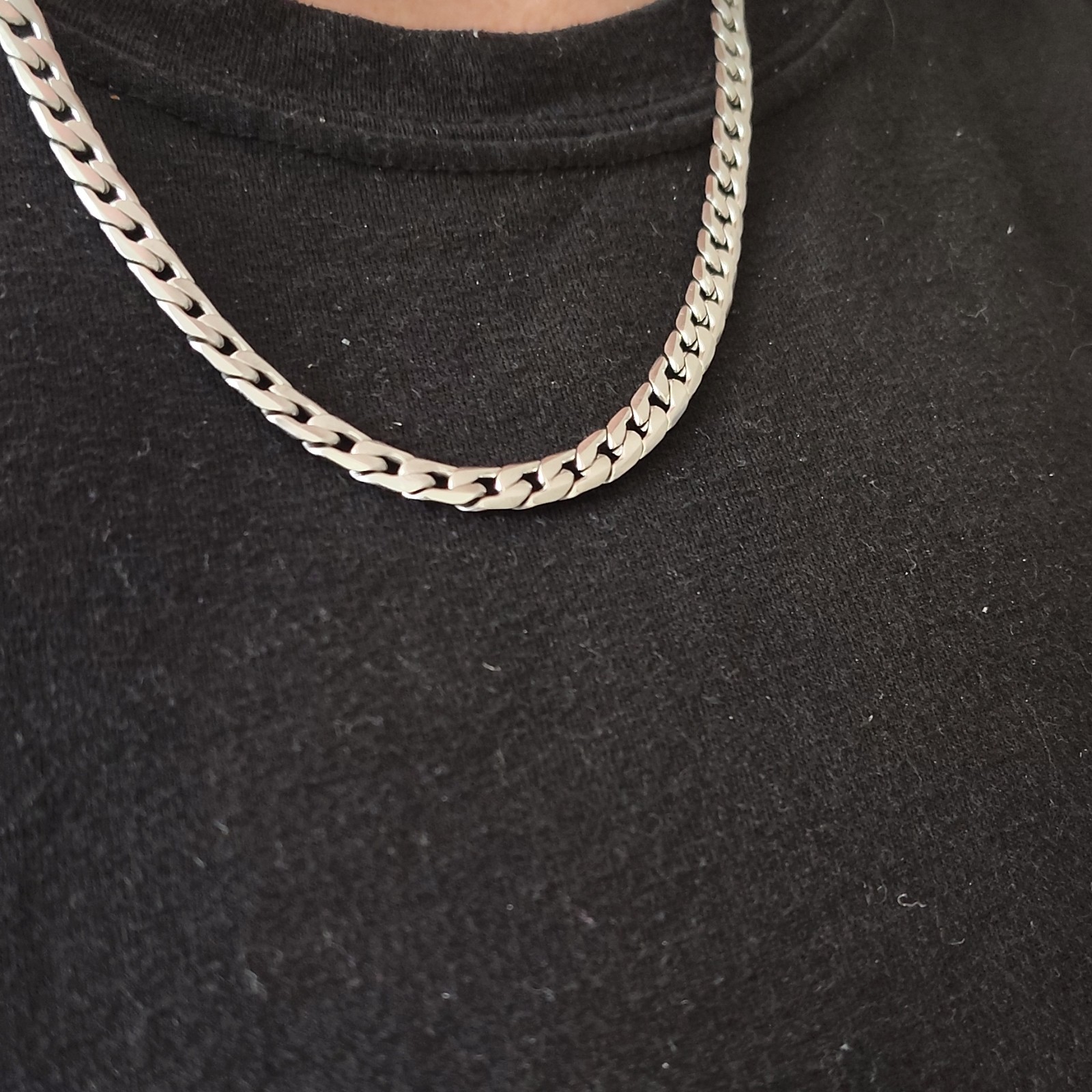 22 Inch Stainless Steel Curb Link Chain Necklace, Box Clasp Closure, No Stone
