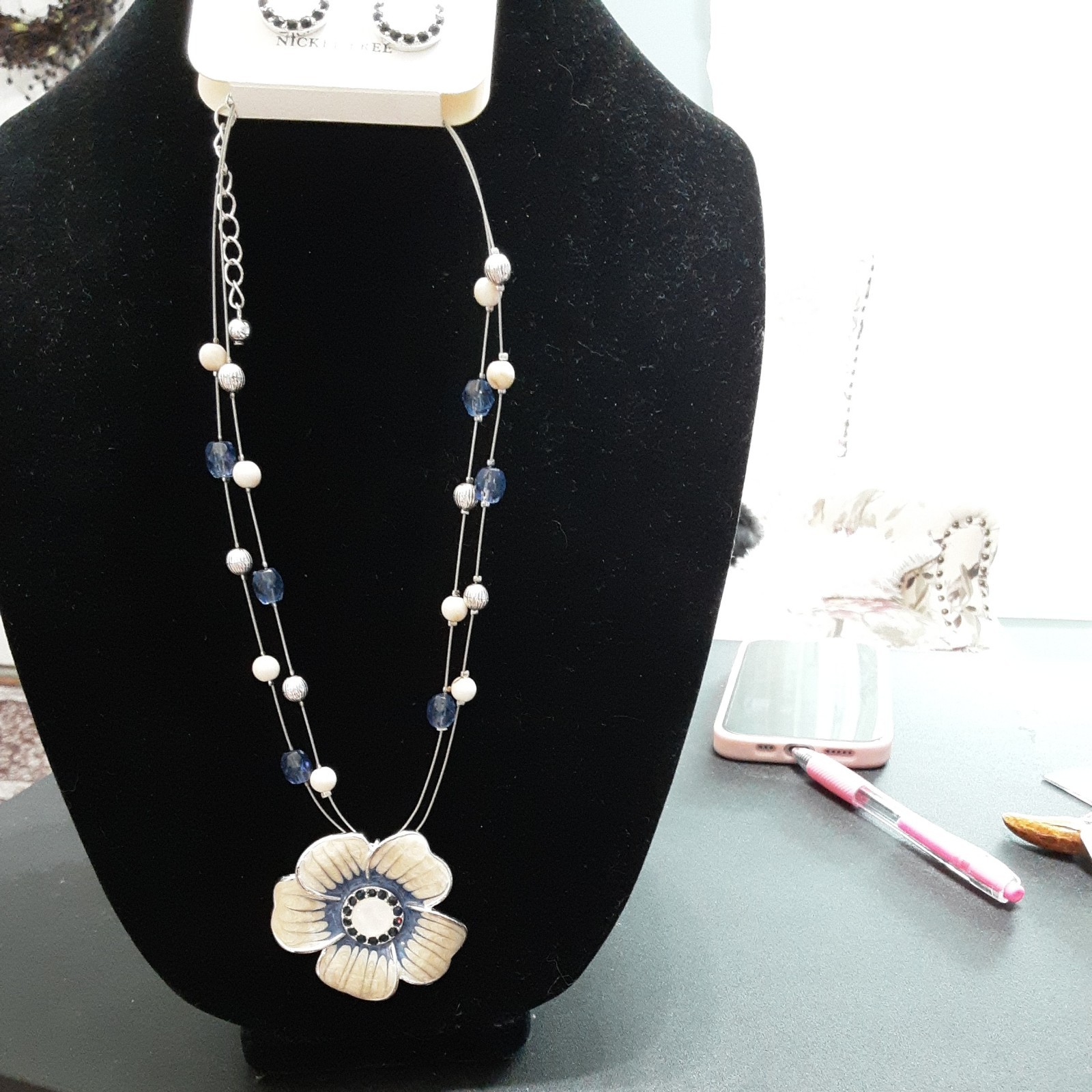 Croft & Barrow Necklace Enamel Flower on Beaded wire & matching earrings #21