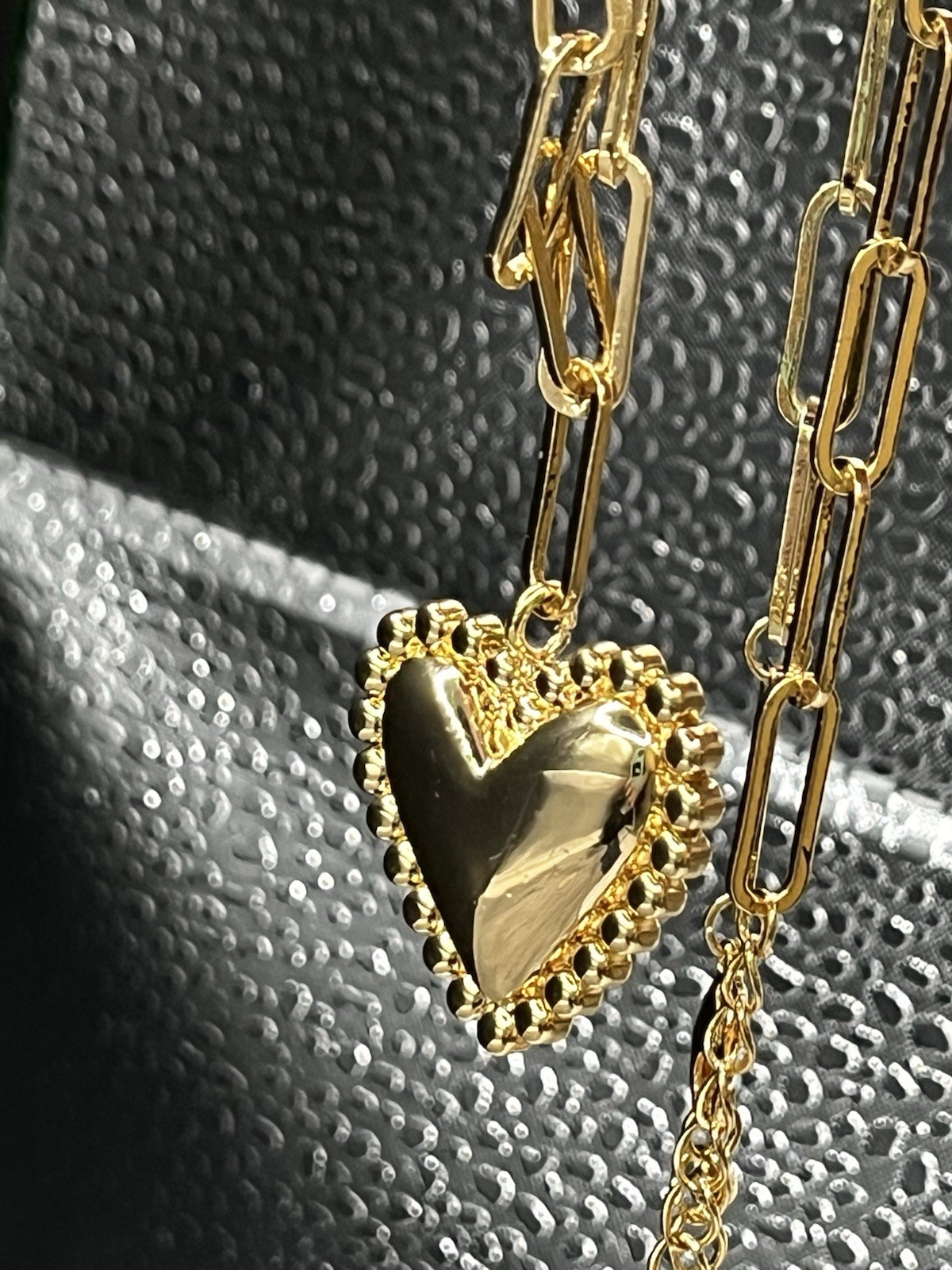 Modern stackable Michelle McDowell 18k Gold Plated Heart necklace 19” NWOT