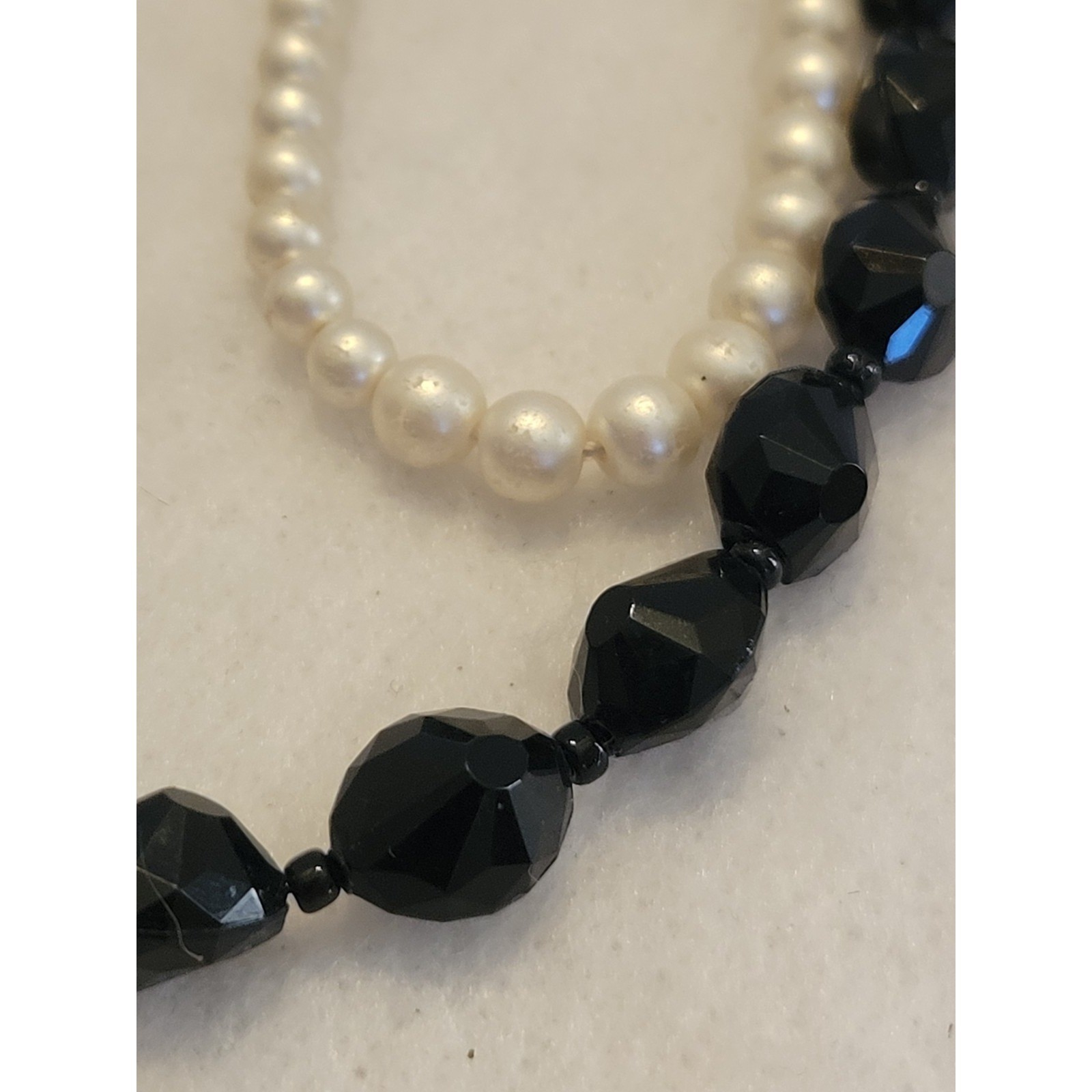 Necklace Lot of 4 Vtg Retro Faux Pearl Beaded Gold Black White Beads Minimalist