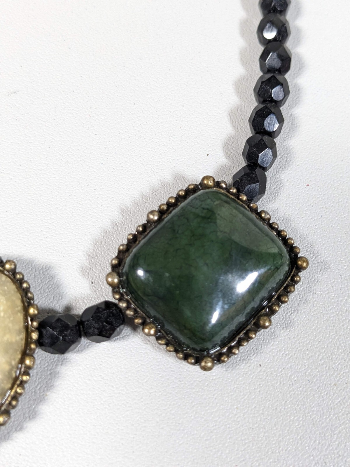 Black Glass Bead green Ivory Color Acrylic Square Oval Cabochon Necklace 16.5 in