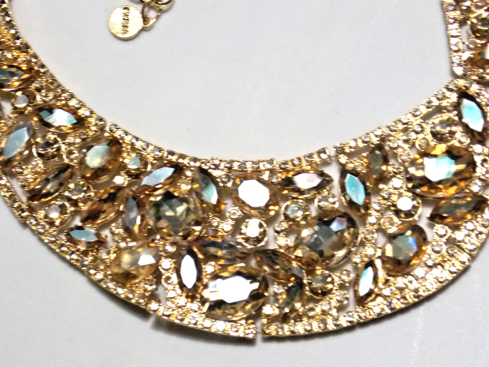 ISAAC MIZRAHI CLEAR CRYSTAL COLLAR NECKLACE GOLDTONE