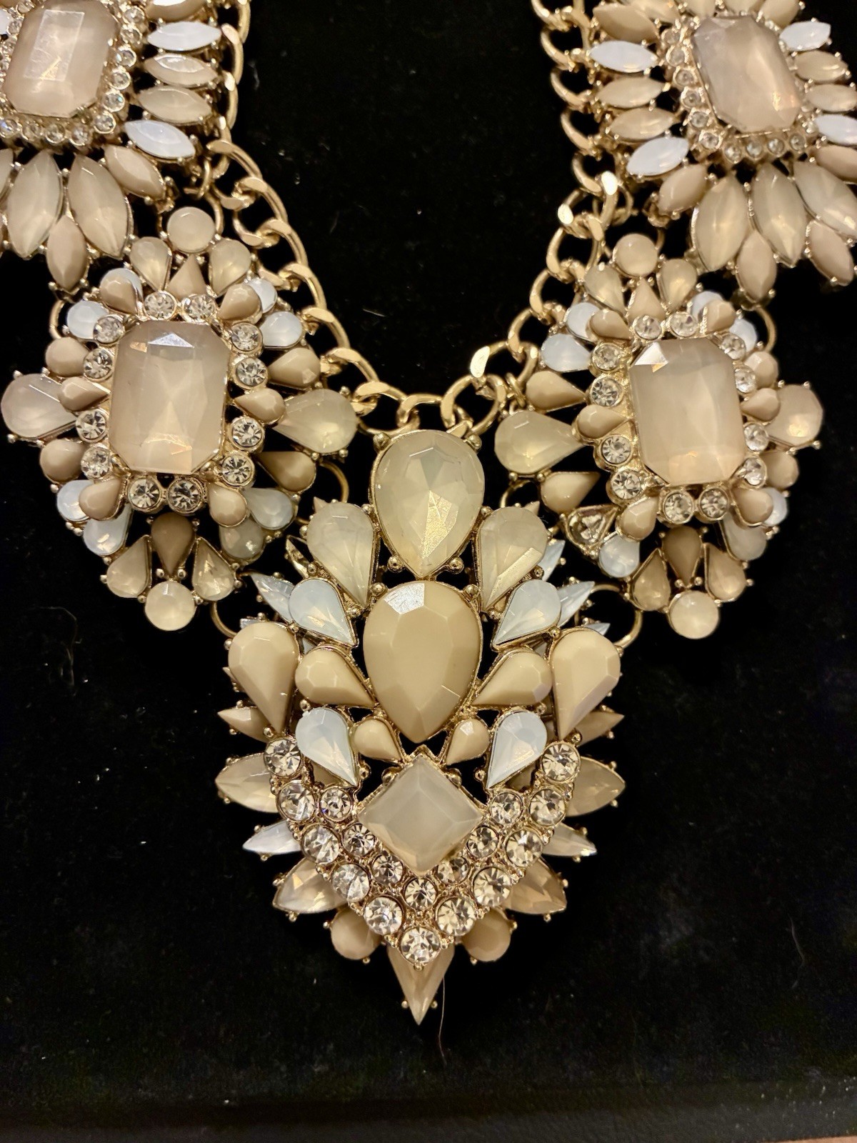 J Crew Cream Floral Cluster Statement Necklace Gold Tone Bib Necklace Rhinestone