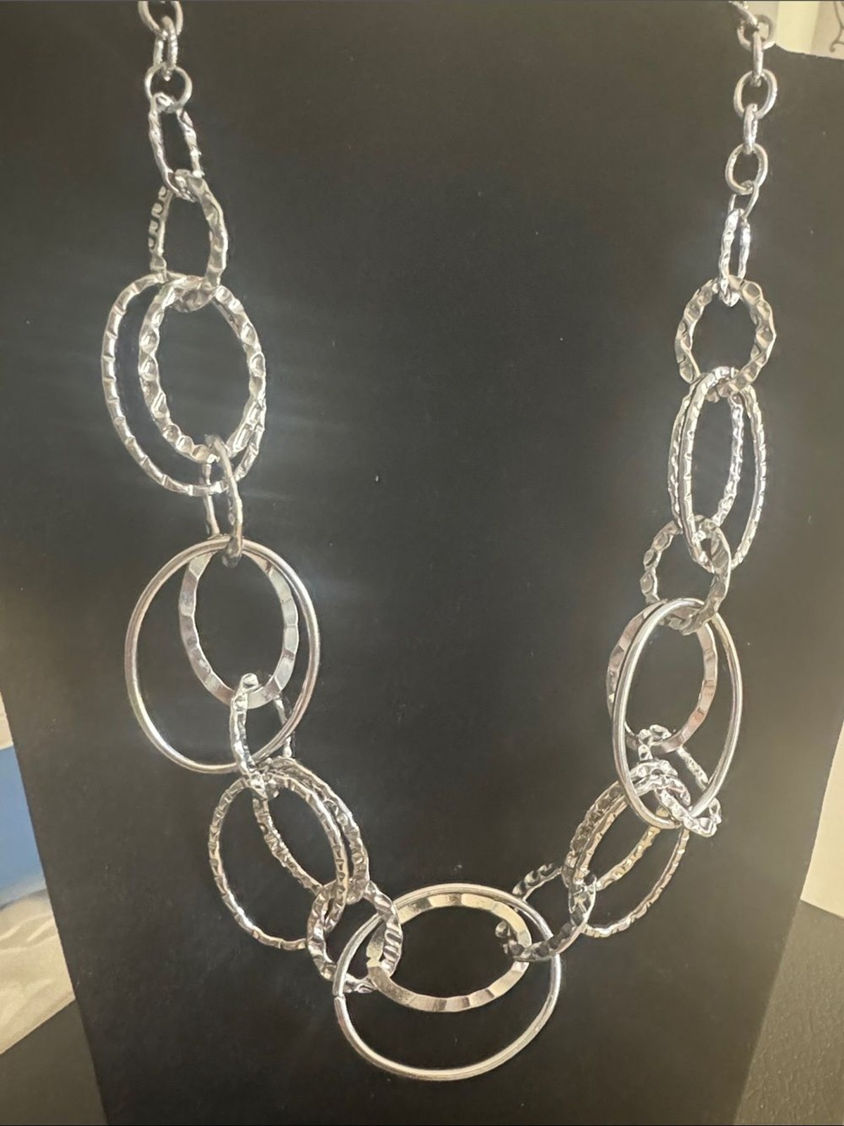 Silver Tone Interlocking Oval Circle Statement Necklace | Modern Chunky Link Fas