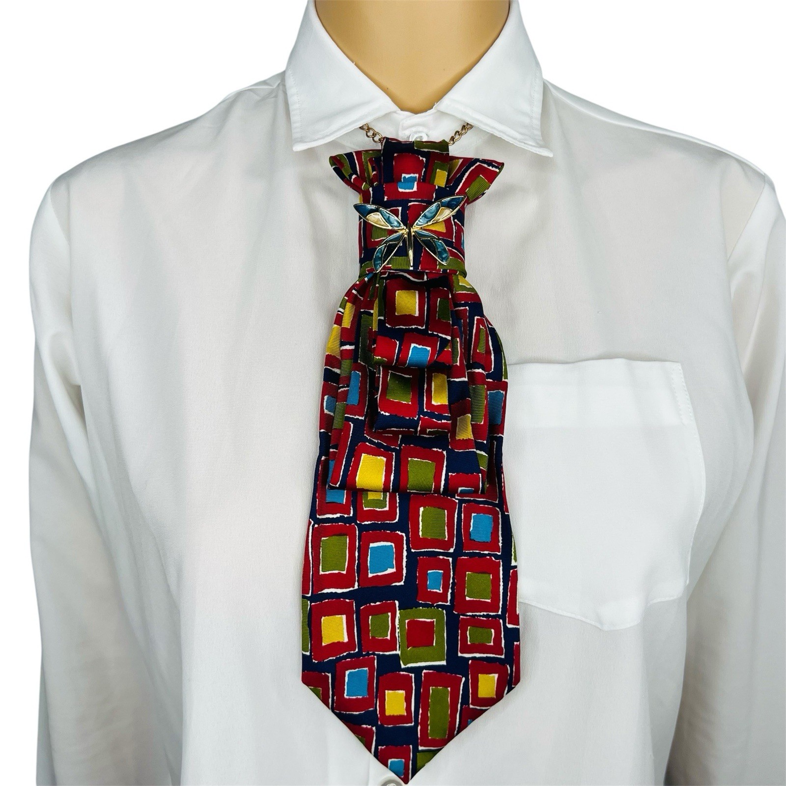 Elegant Handcrafted Necktie Necklace with a Detachable Brooch Effortlessly Chic