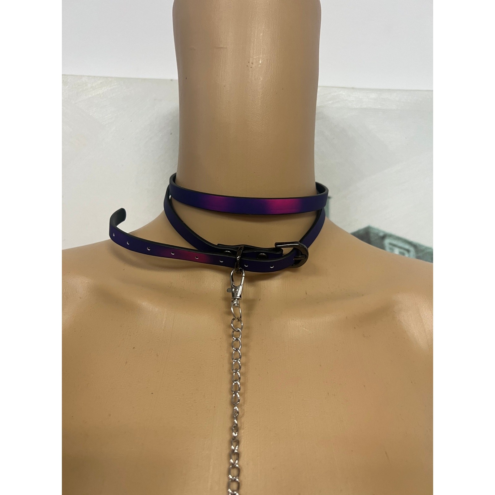 Gothic Thermochromic Faux Leather Choker with Detachable Leash