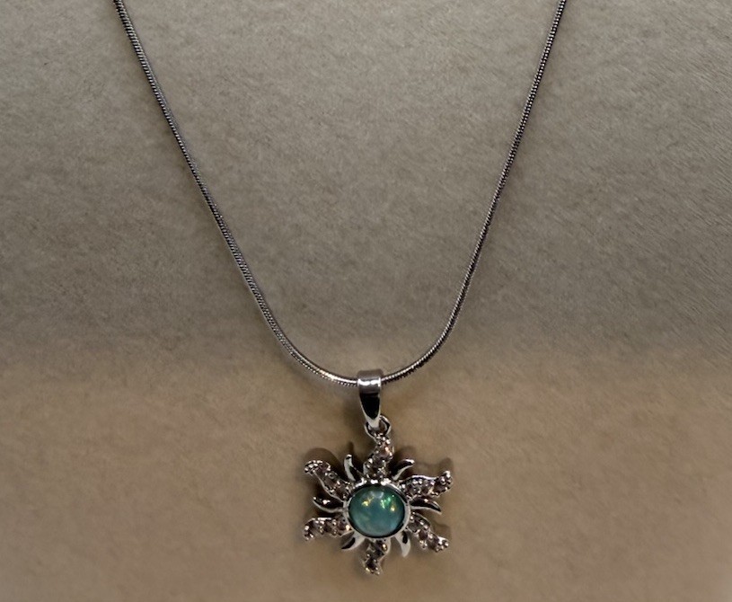 Silver Tone Snake Chain Sun Charm Pendant Necklace, Green Round Stone