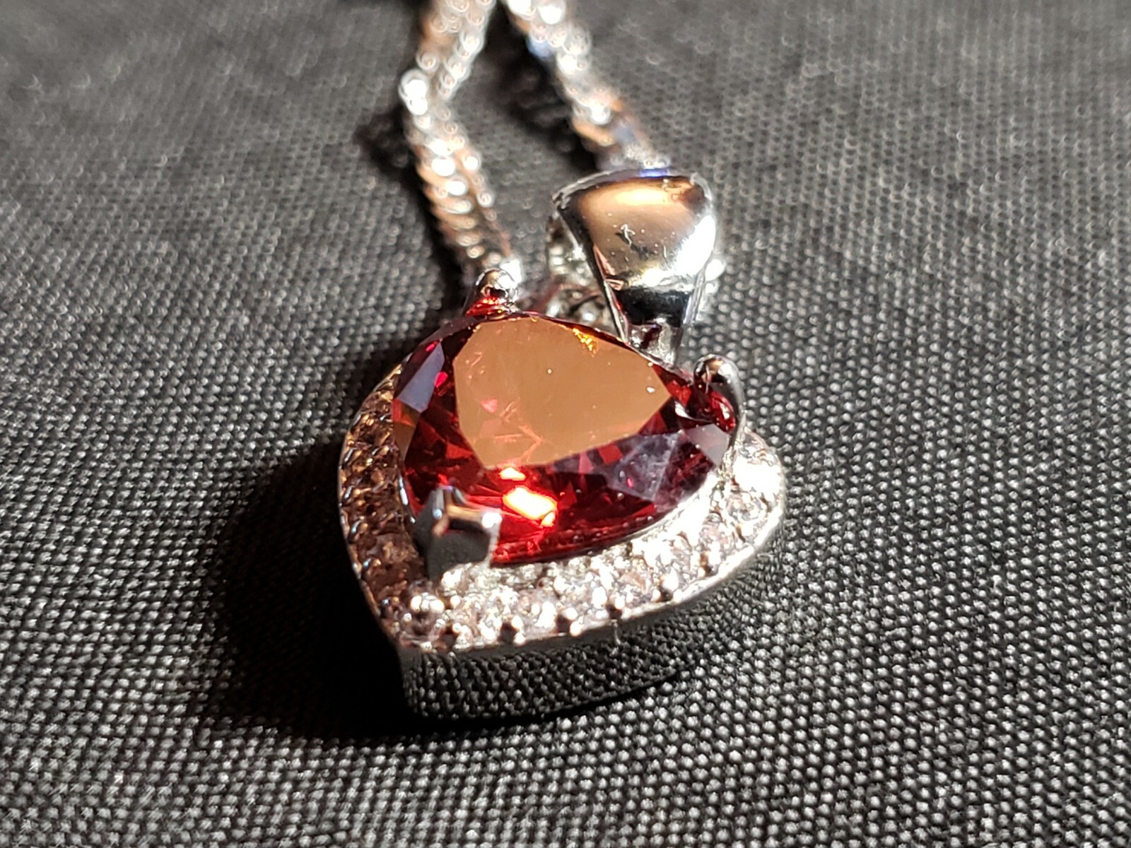 Valentine’s Da Gift/Birthday Necklace Red Heart Shape Pendant surround Crystals