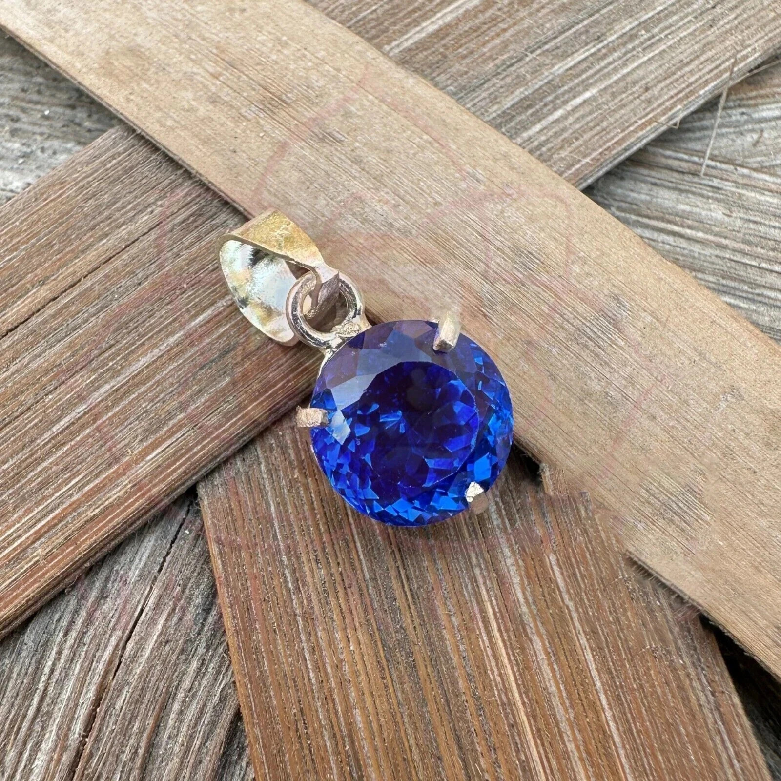 30.60 Ct Flawless Blue Color Sapphire RoundCut 925 Solid Silver Pendant Gemstone