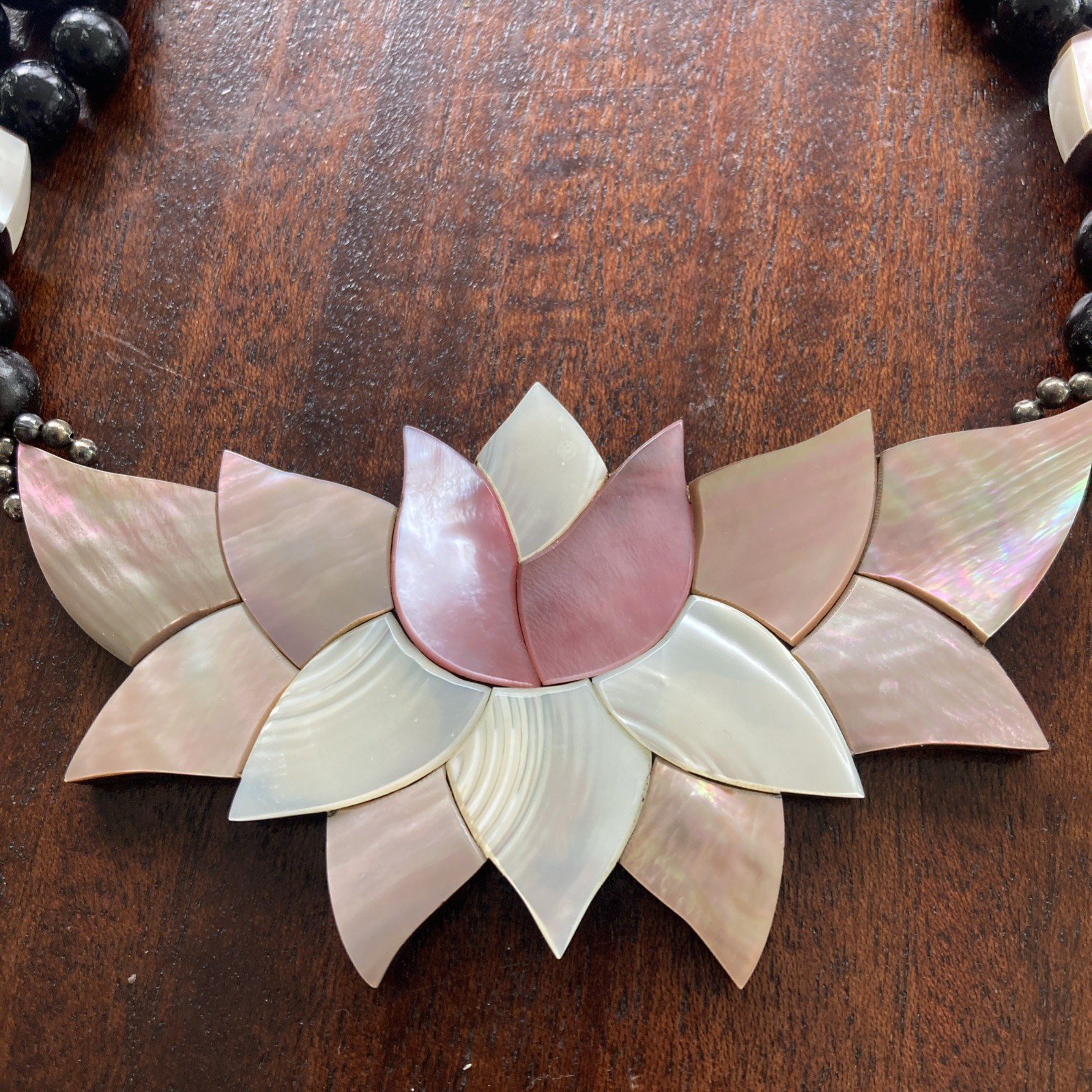 Vintage Carved Mother of Pearl Lotus Flower Shell Pendant with pierced earrings