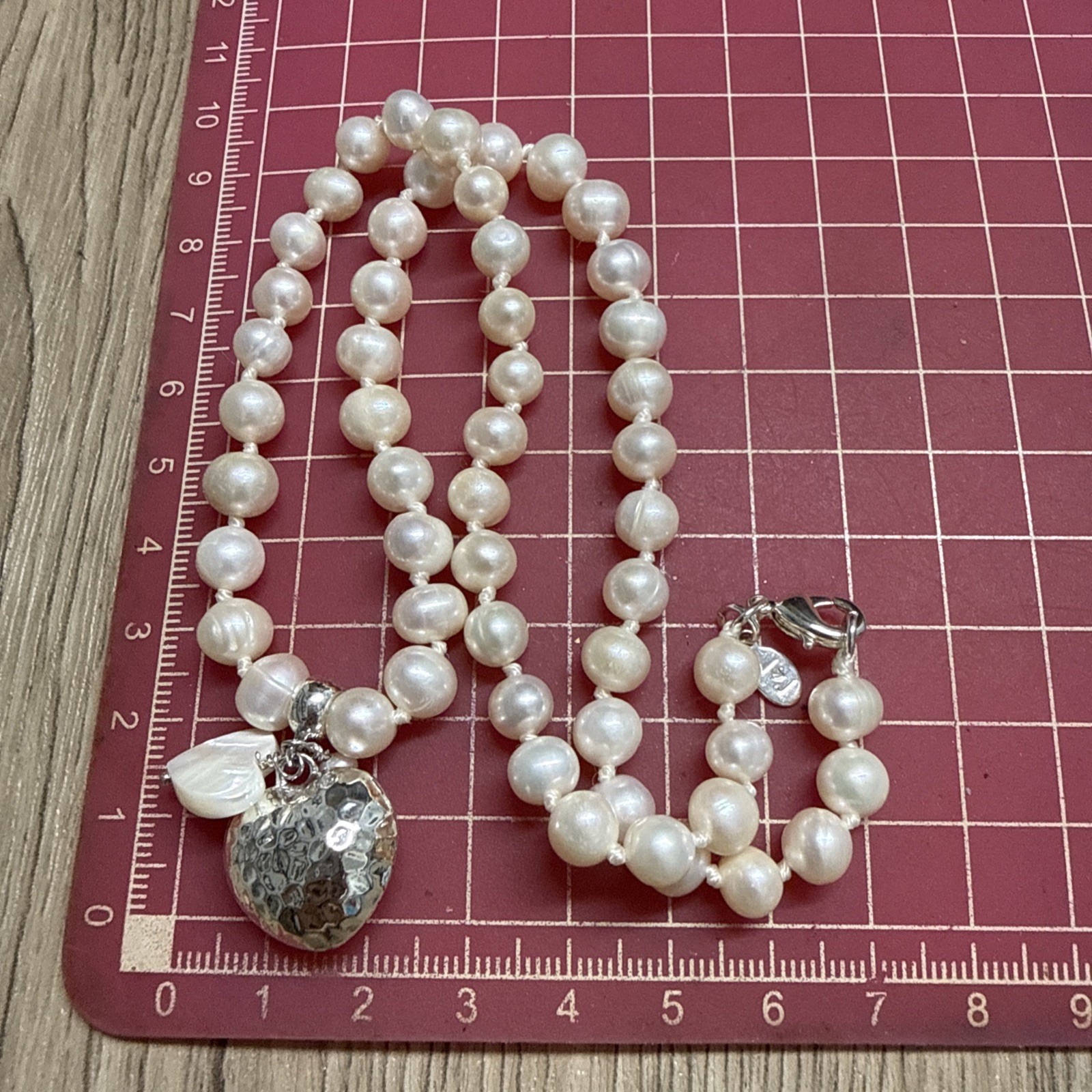 JOMA Jewellery Heart Pendant Necklace Silver Plate Real Pearls Pretty 46cm/18″