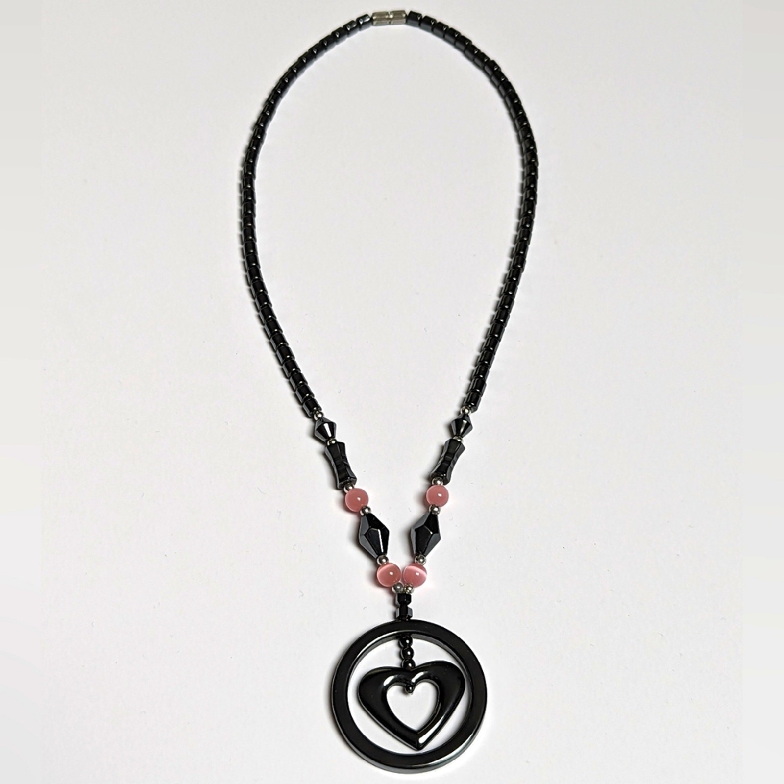 Hematite Gunmetal Pink Cat’s Eye Beaded Modern Heart Pendant Necklace