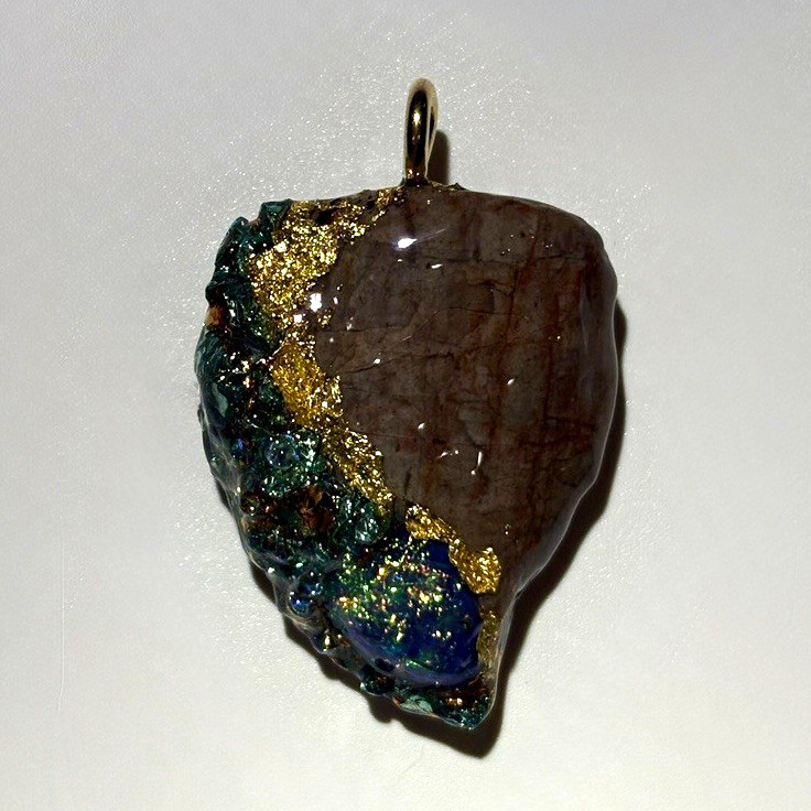 CASTILLE handmade pendant