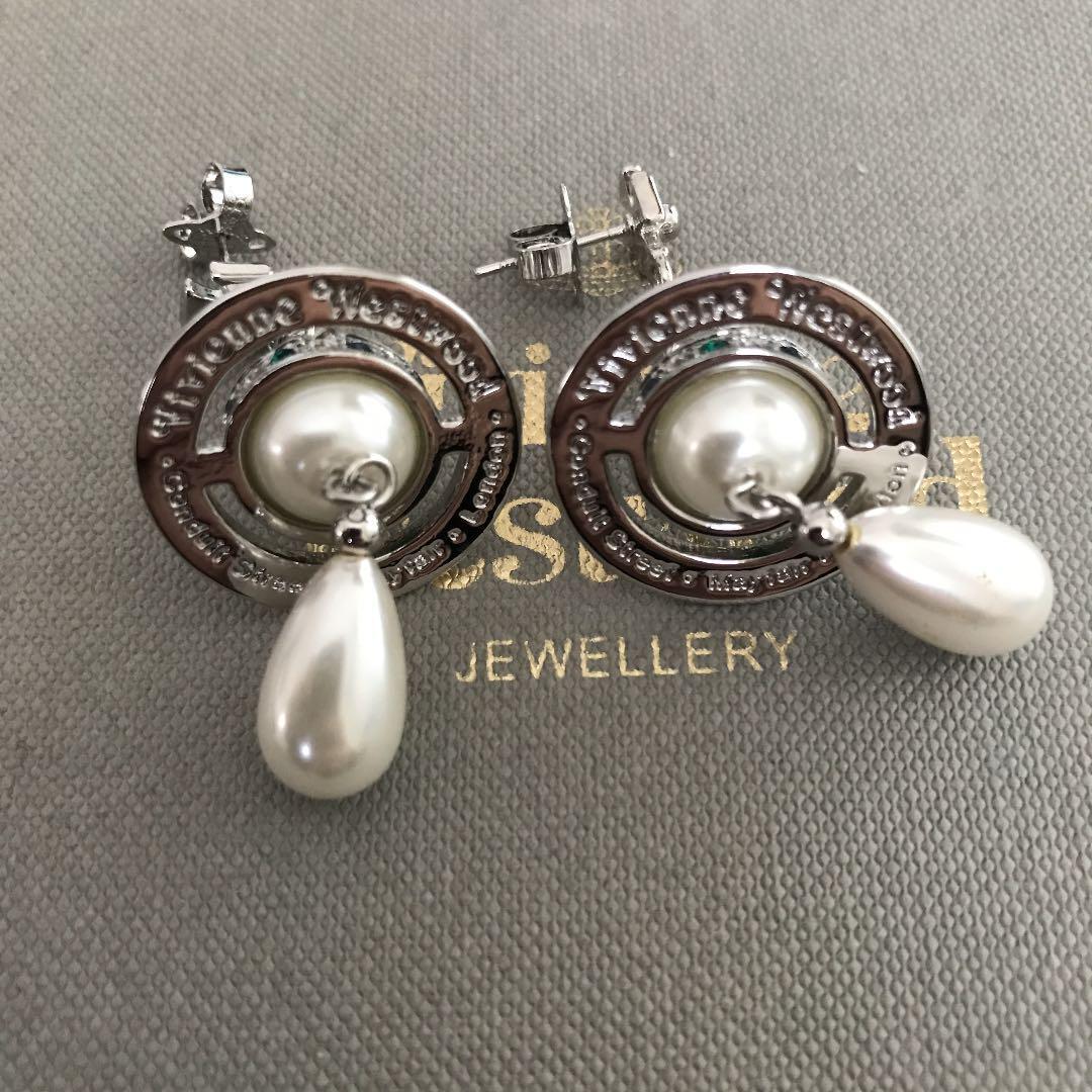 Vivienne Westwood Earrings Pearl Drop Orb Silver No BOX [EJ0112
