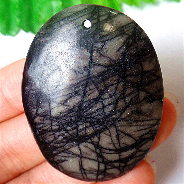 47x37x7mm Natural Black Meshwork Gemstone Oval Healing Pendant Bead DY5015