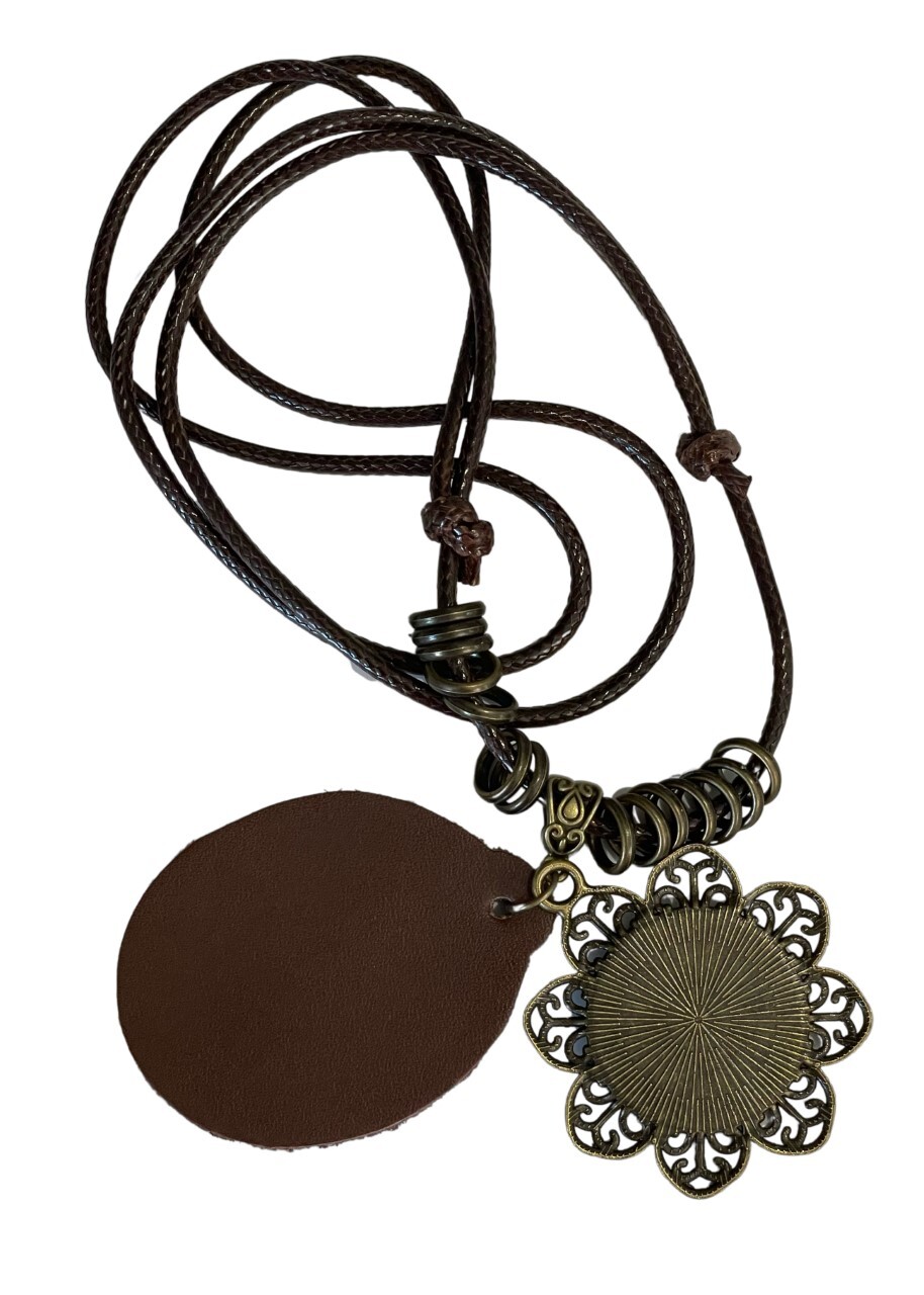 Ukraine And United Kingdom Expandable Eva Pendant Necklace In Gift Bag