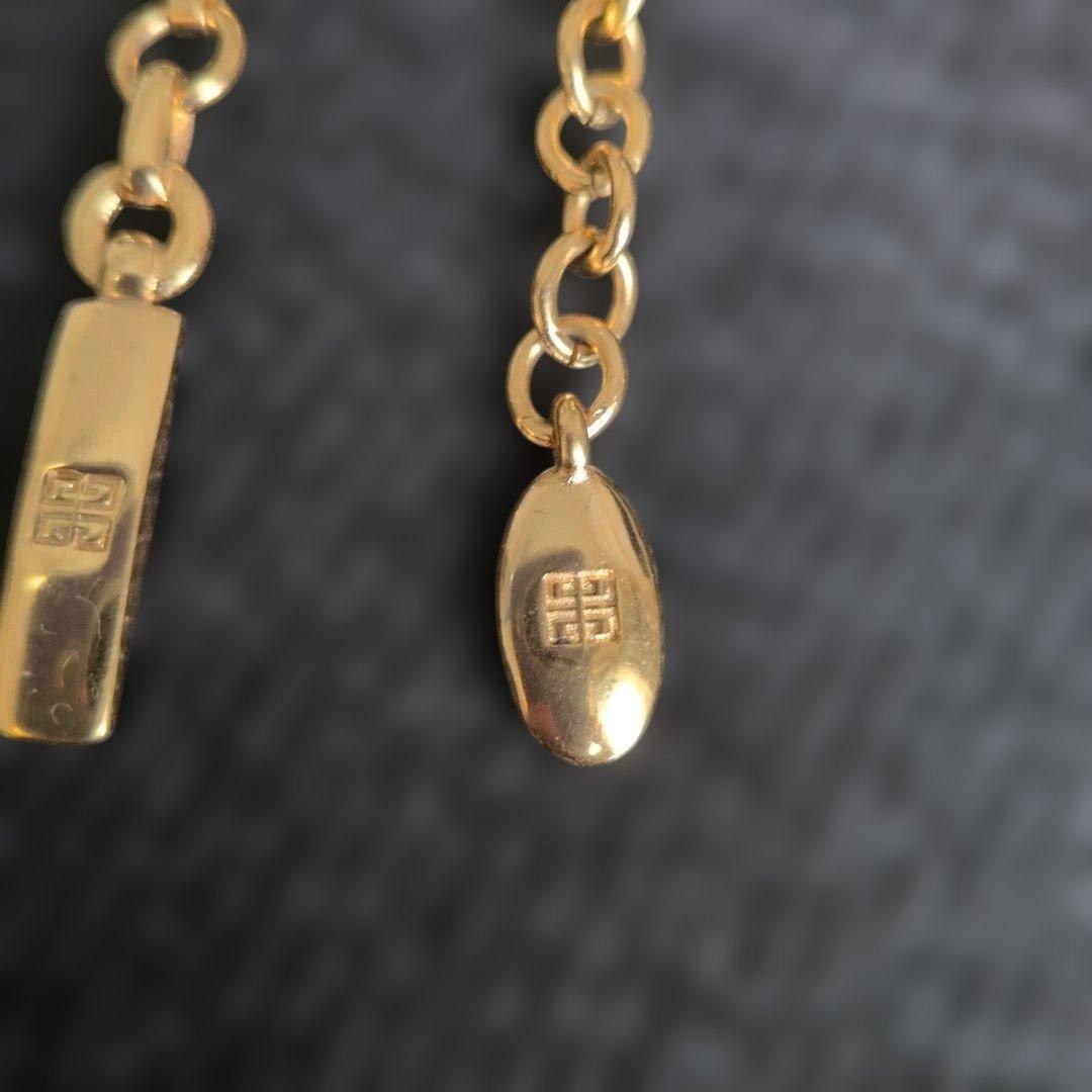 GIVENCHY Vintage 4G Y Chain Necklace Gold Tone Logo Pendant 46cm Statement