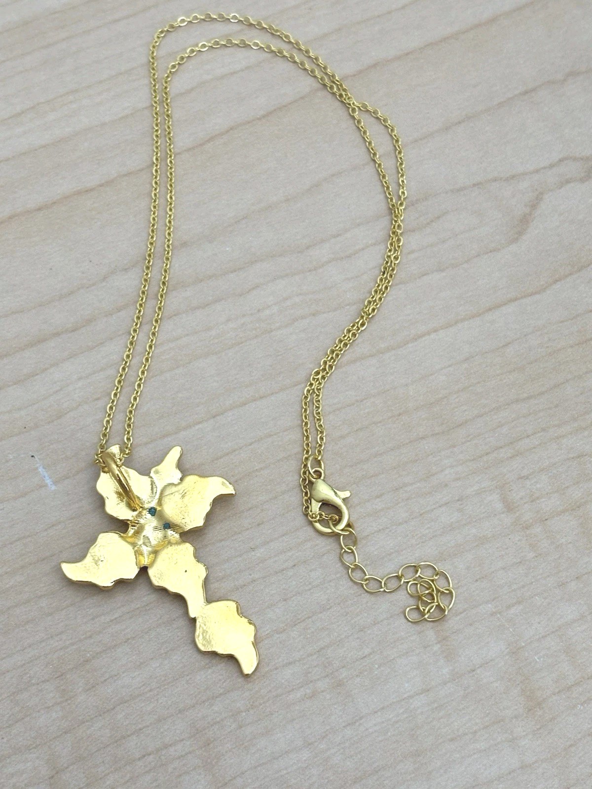 Gold Tone and Pink Floral Pendant Necklace/ Gold Tone Chain Measures 17 + 2 In