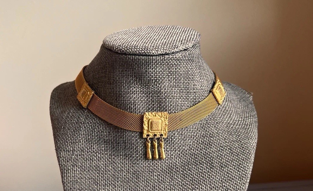 Florenza Gold Tone Mesh Choker Necklace Adjustable 12.5-16” Rare Piece! H4