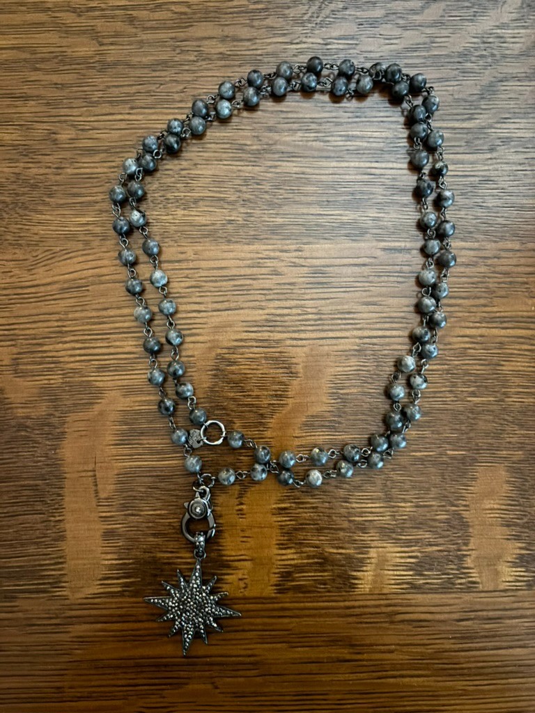Marlyn Schiff Black Sparkle Star Necklace, New, Never Worn, App. 36″ chain