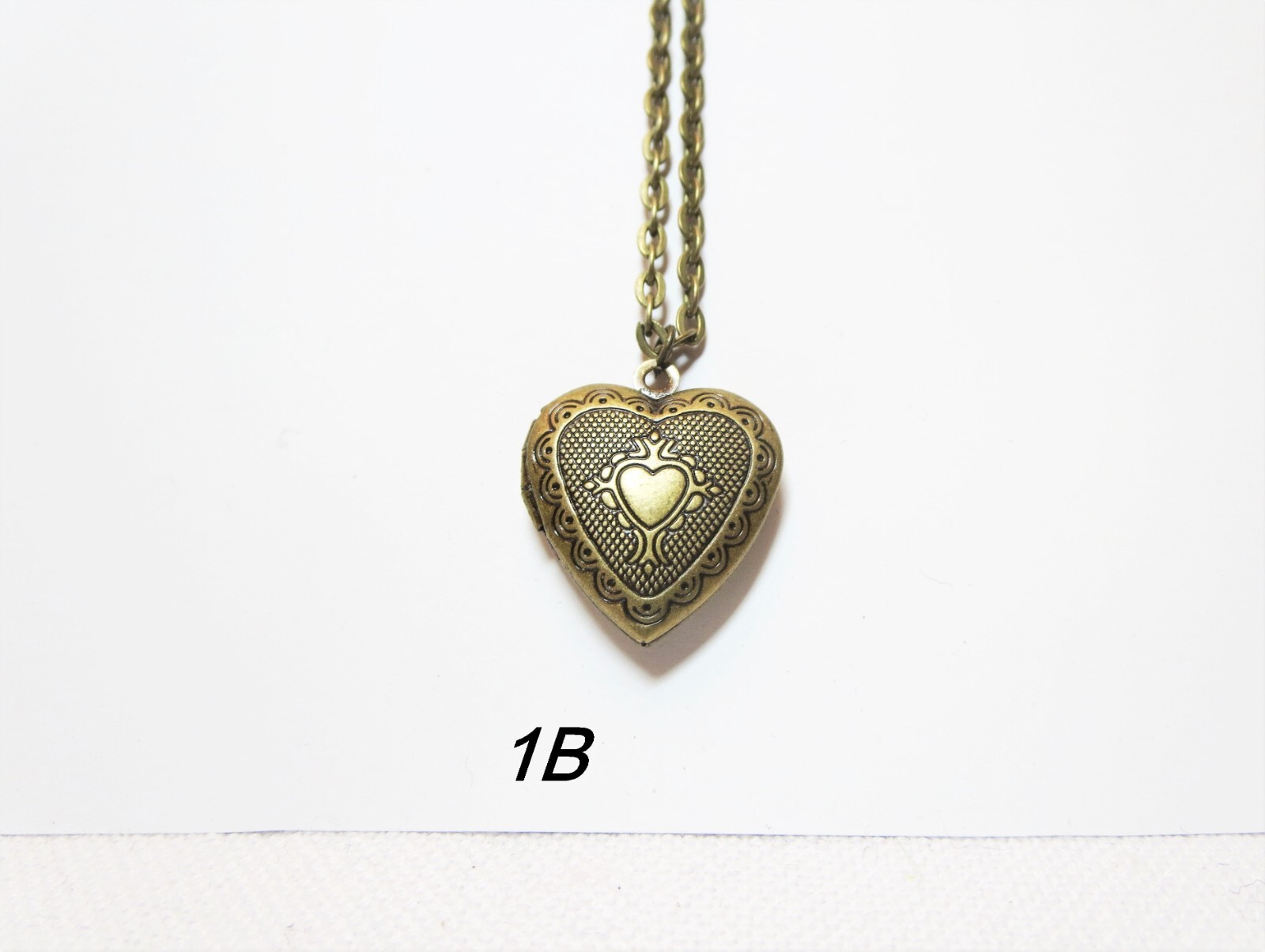 Heart Love Necklace, Valentine’s Day Gift, Gold Heart Necklace, Gift for Mom