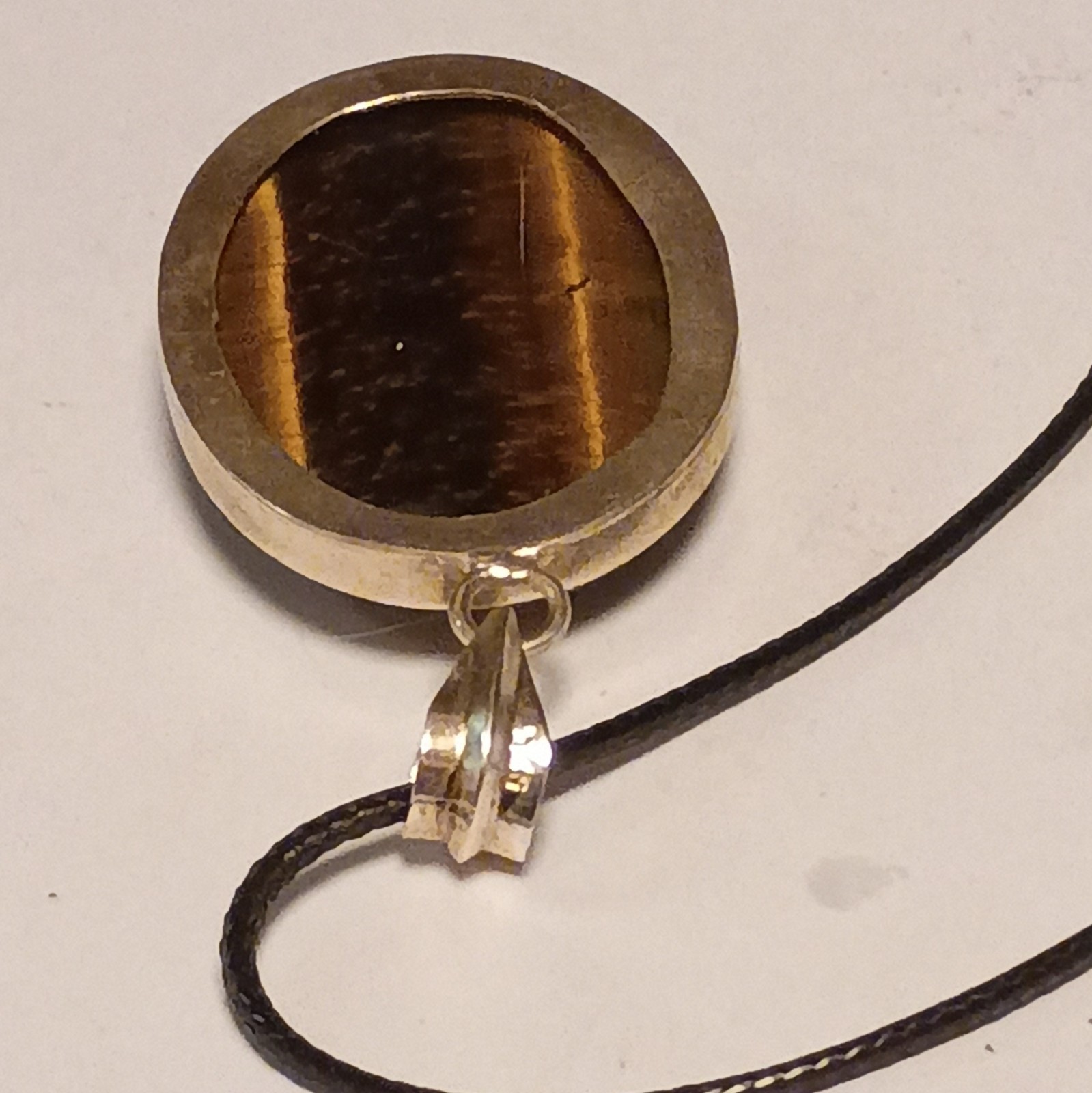 .925 Sterling Silver & Tiger’s Eye Oval Pendant