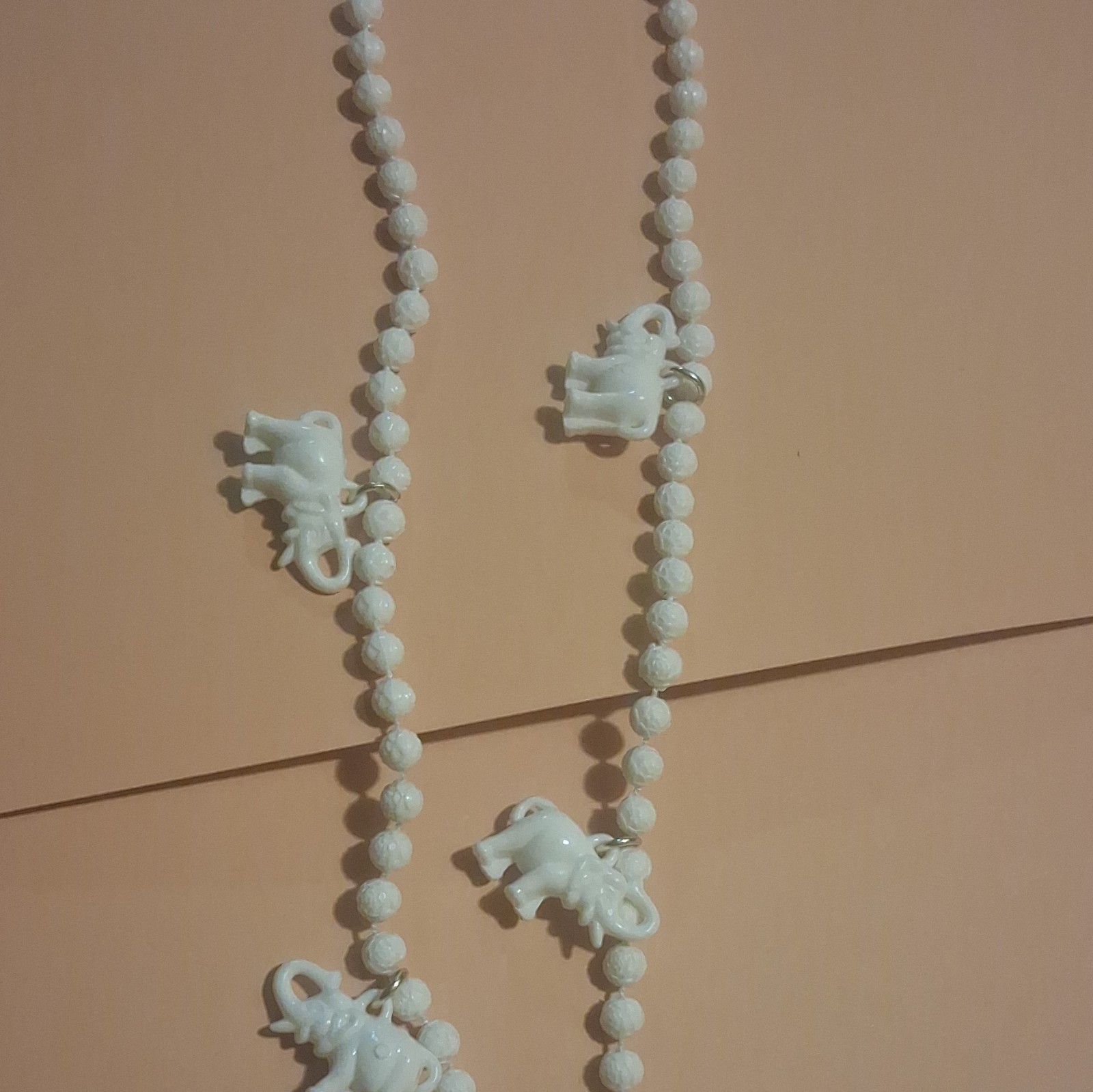 White Plastic Beaded Necklace, Elephant Charm Links, Spring Ring Closure