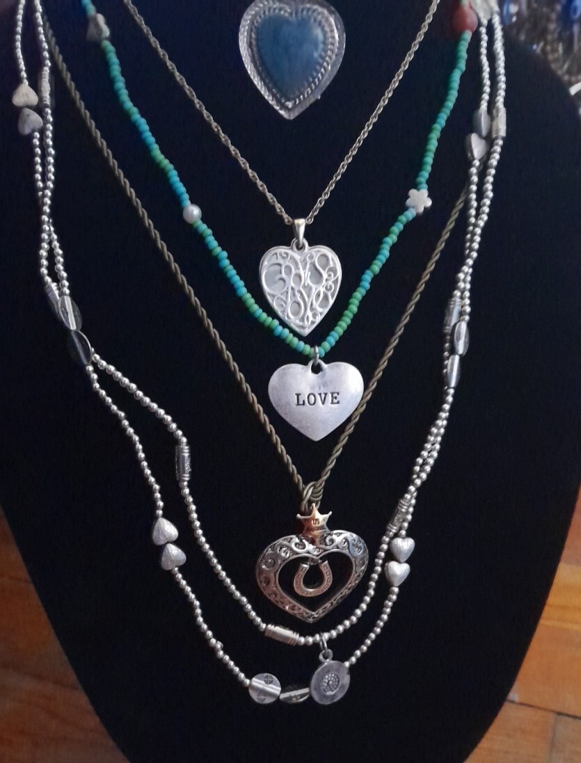 Vintage Modern Heart Necklace Lot 5 Pc American Eagle Silvertone Valentine